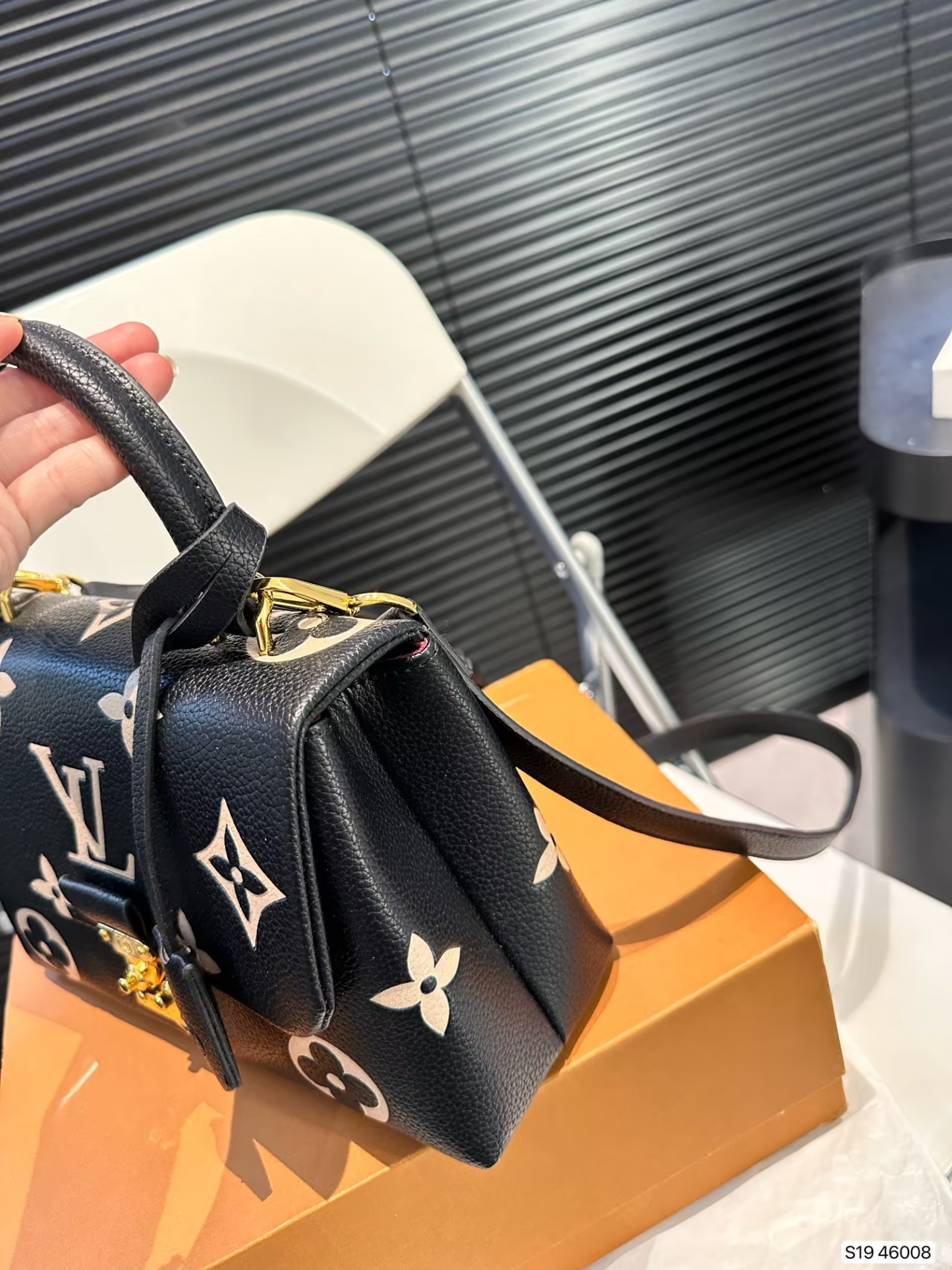 Louis new arrival hand bag size: 24*15 cm - Top Club