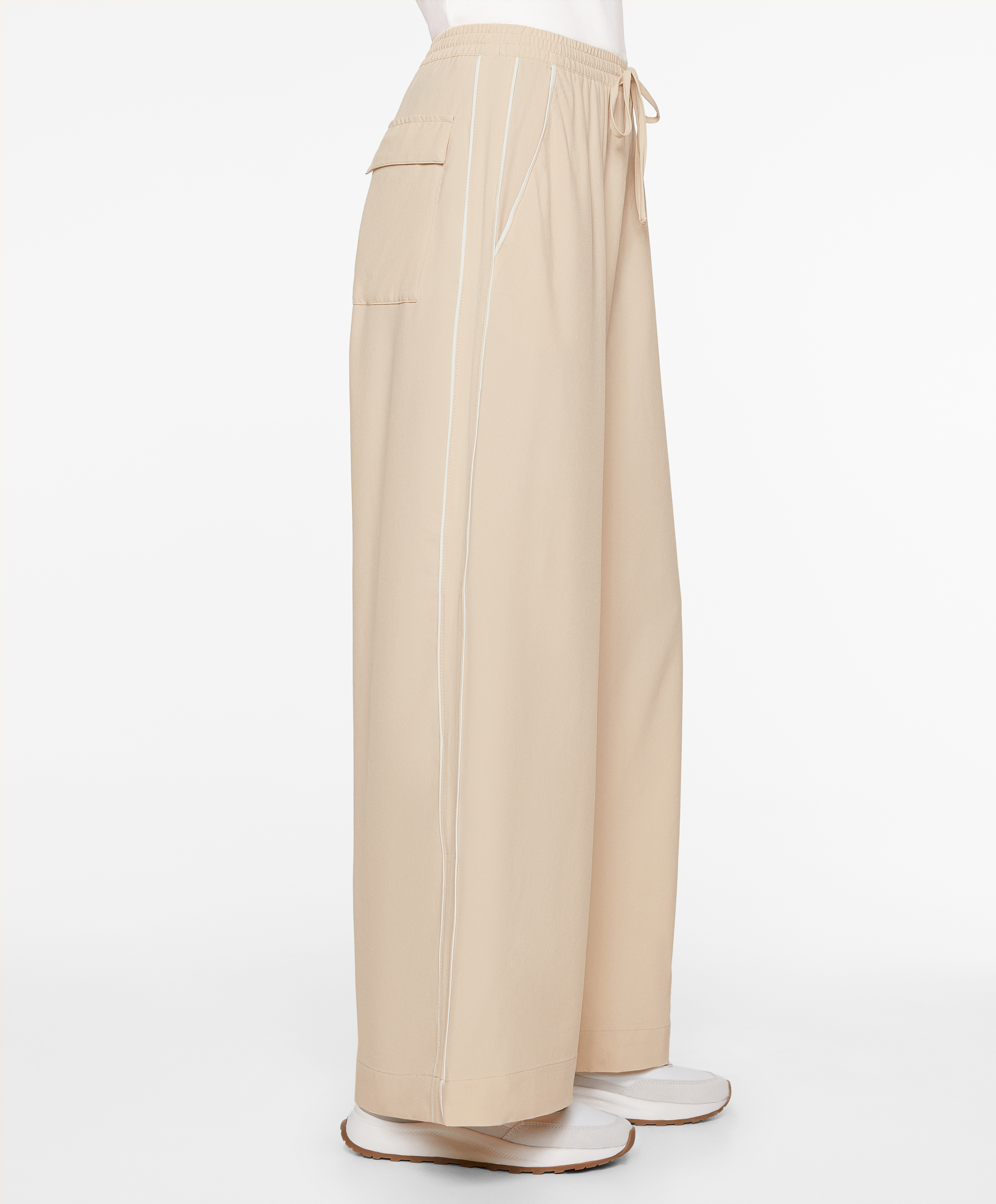 OYSHO Water-repellent straight-leg trousers