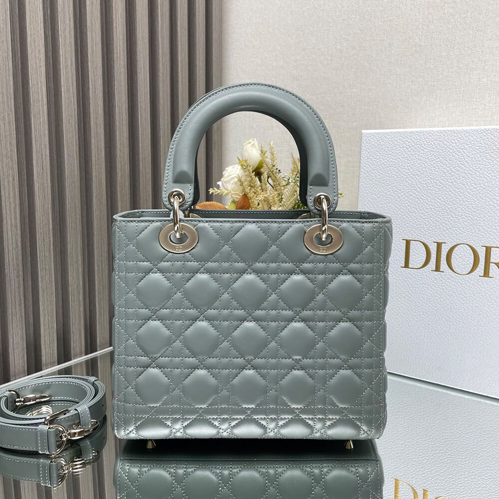 Medium Lady Dior Bag - Top Club