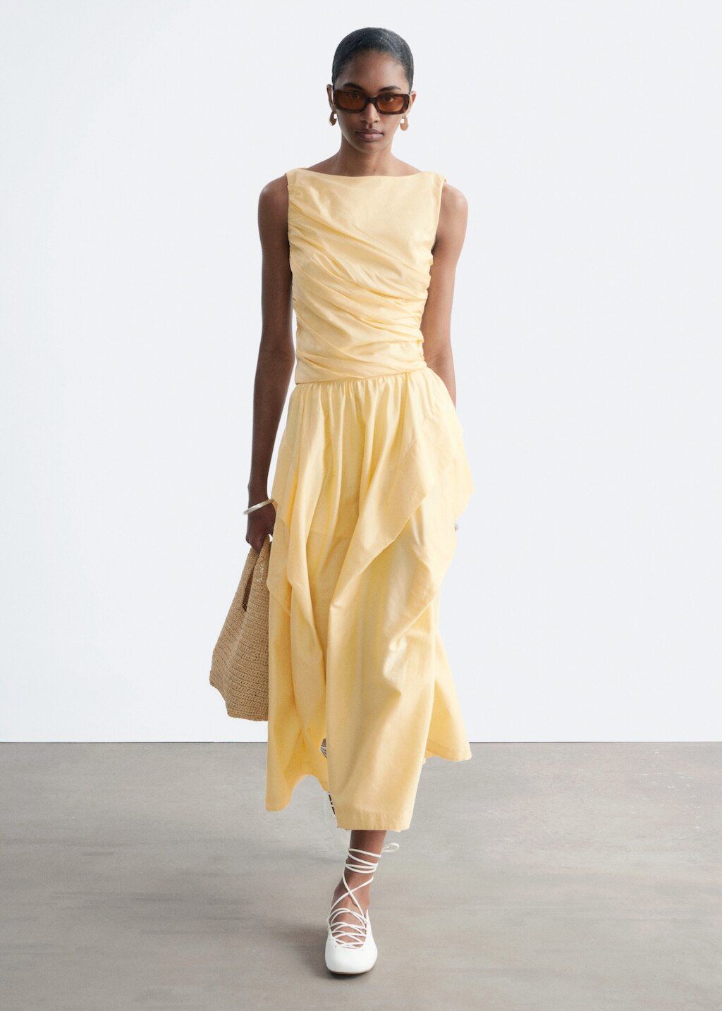 & Other Stories GATHERED COTTON MIDI SKIRT