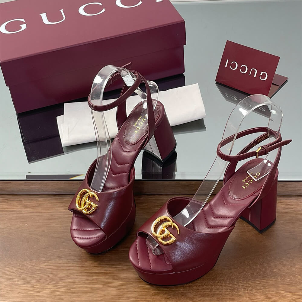 GUCCI Women s platform sandal with Double G - Top Club