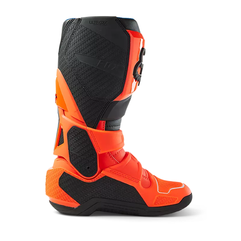 Instincts boots