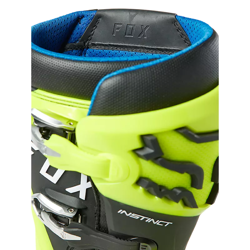 Instincts boots