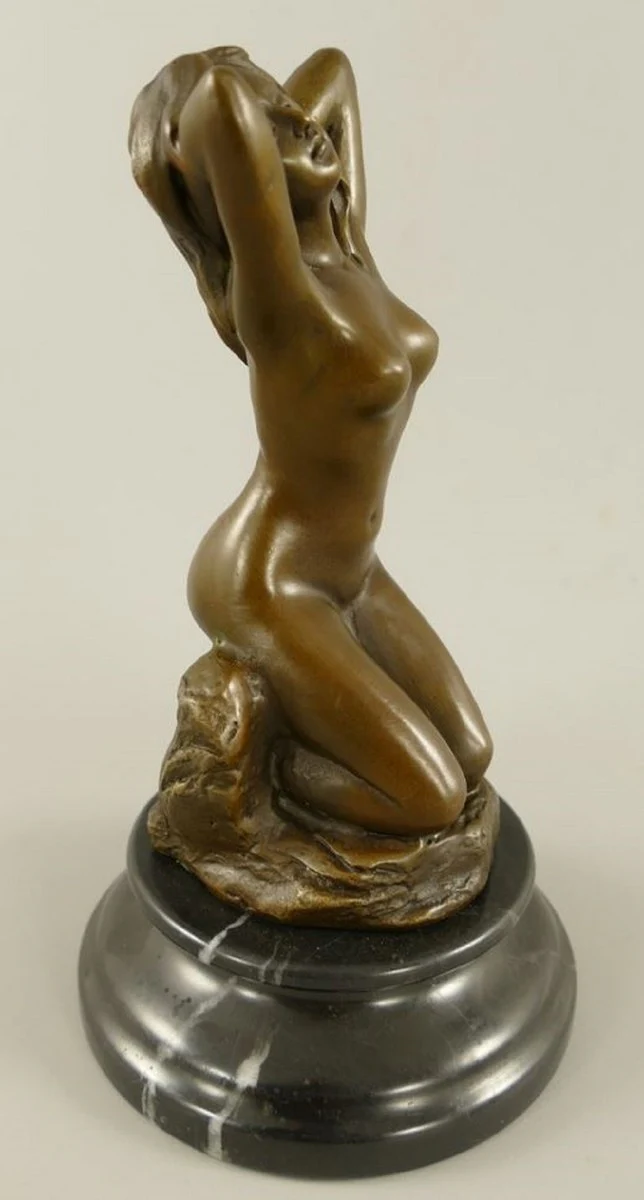 Art Nouveau bronze decorative figure woman bronze / black H. 21 cm