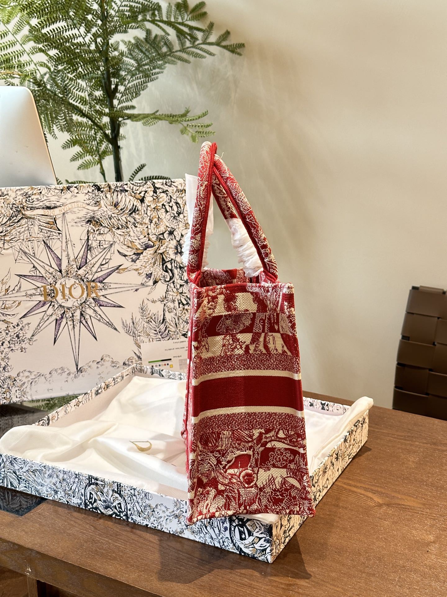 D new arrival tote bag size : 36 cm - Top Club