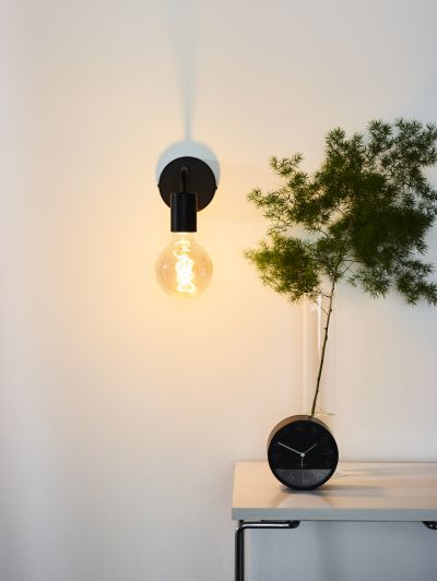 STEADY BOW WANDLAMP 12CM ZWART