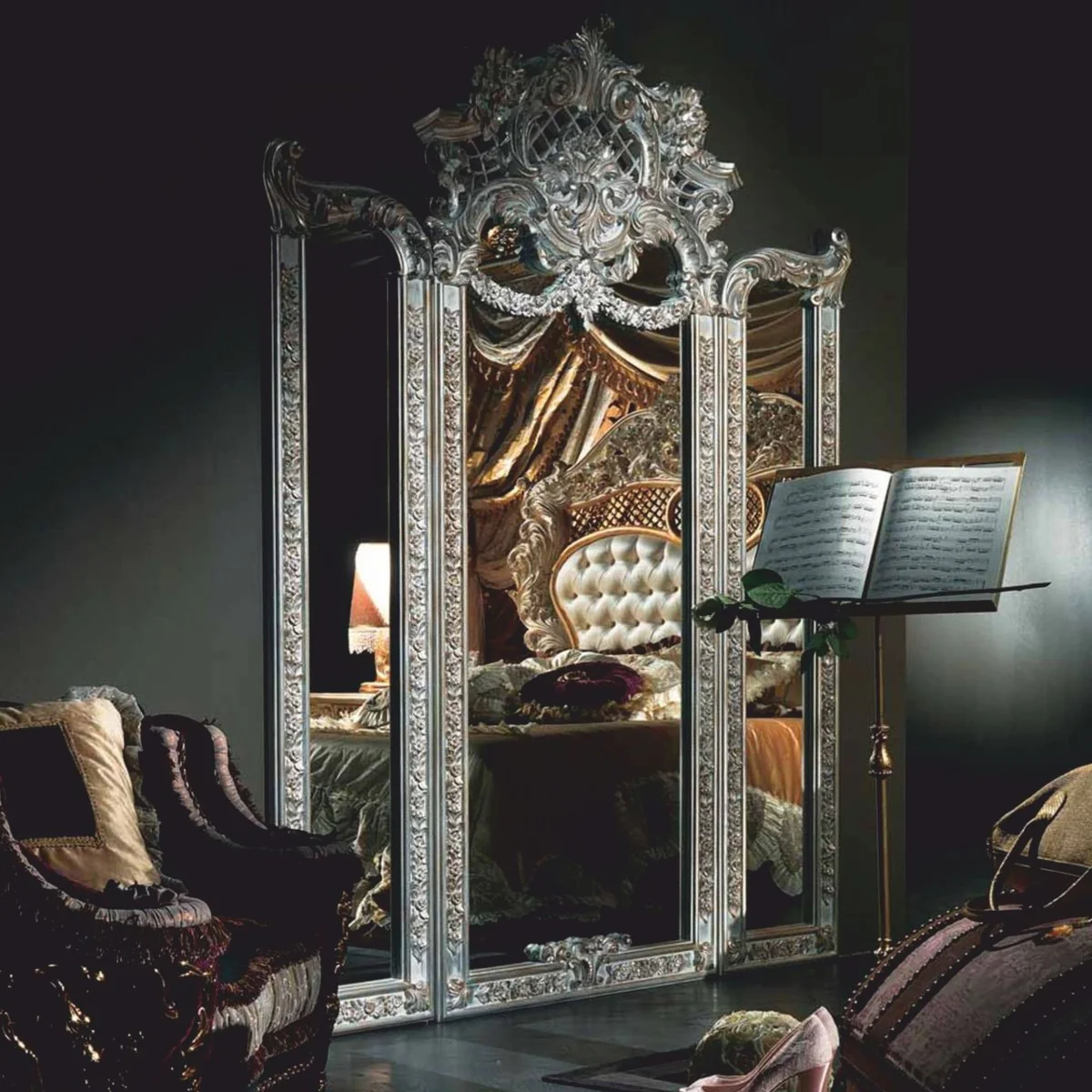 Luxury baroque standing mirror silver 230 x H. 260 cm - Made in Italy