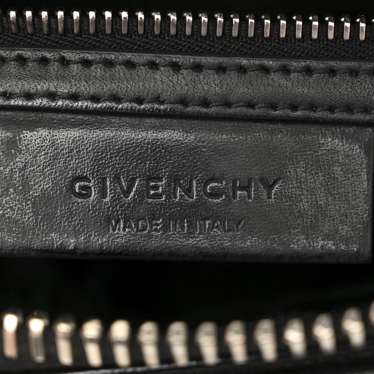 Shiny Lord Calfskin Mini Antigona Black - Top Club