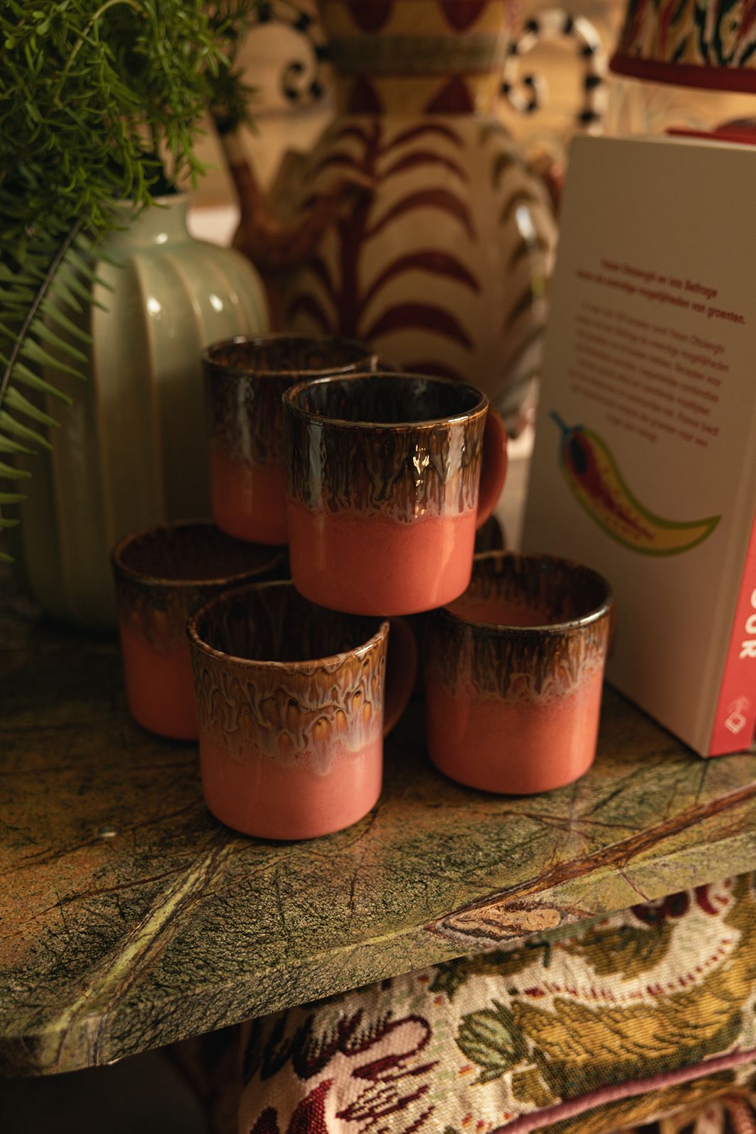 Roze house of treasures mok met oor