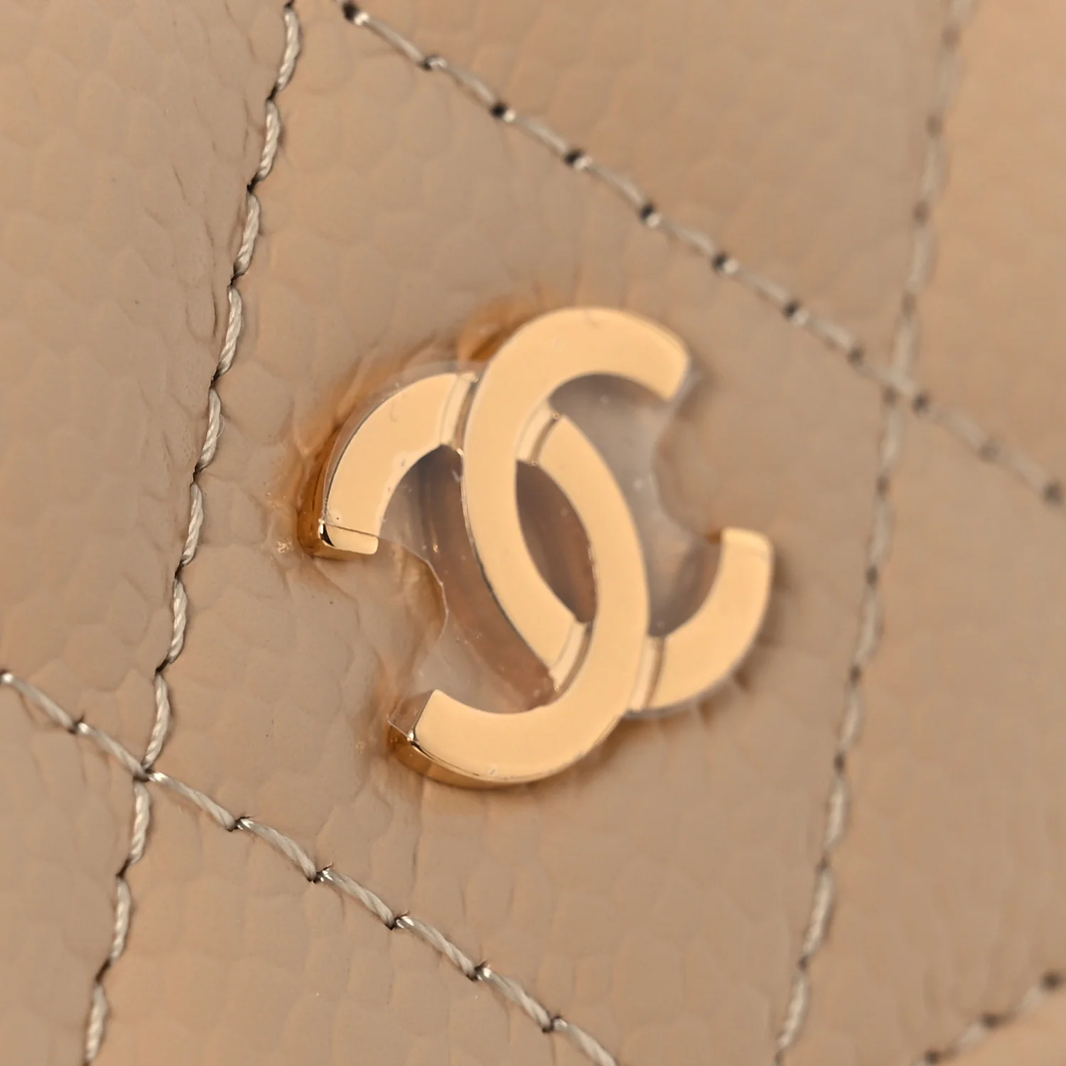 Caviar Quilted Wallet on Chain WOC Beige - Top Club