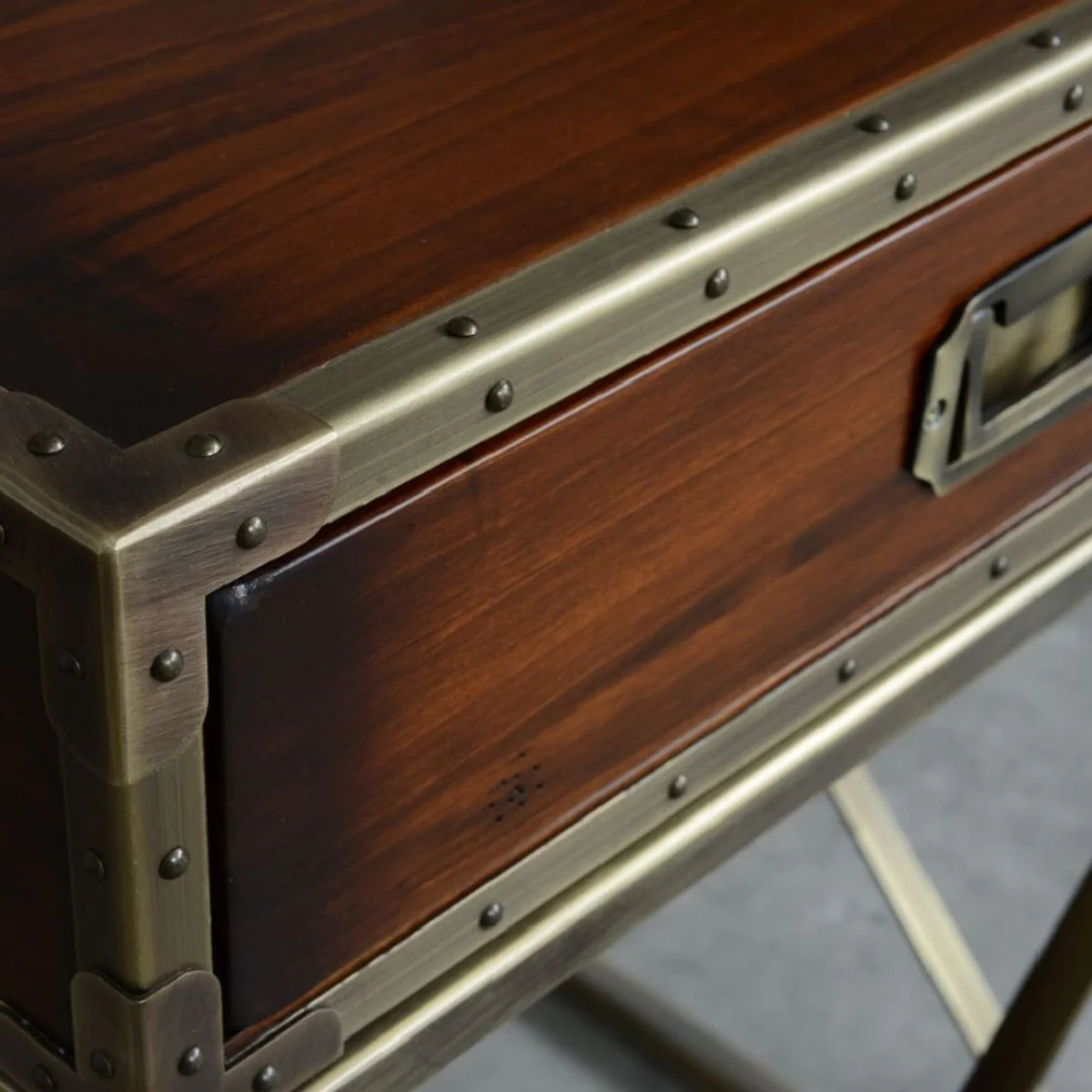 Luxury vintage style side table brown / brass 55.5 x 55.5 x H. 72 cm - Square bedside table with drawer - Living room furniture - Bedroom furniture - Luxury vintage style furniture