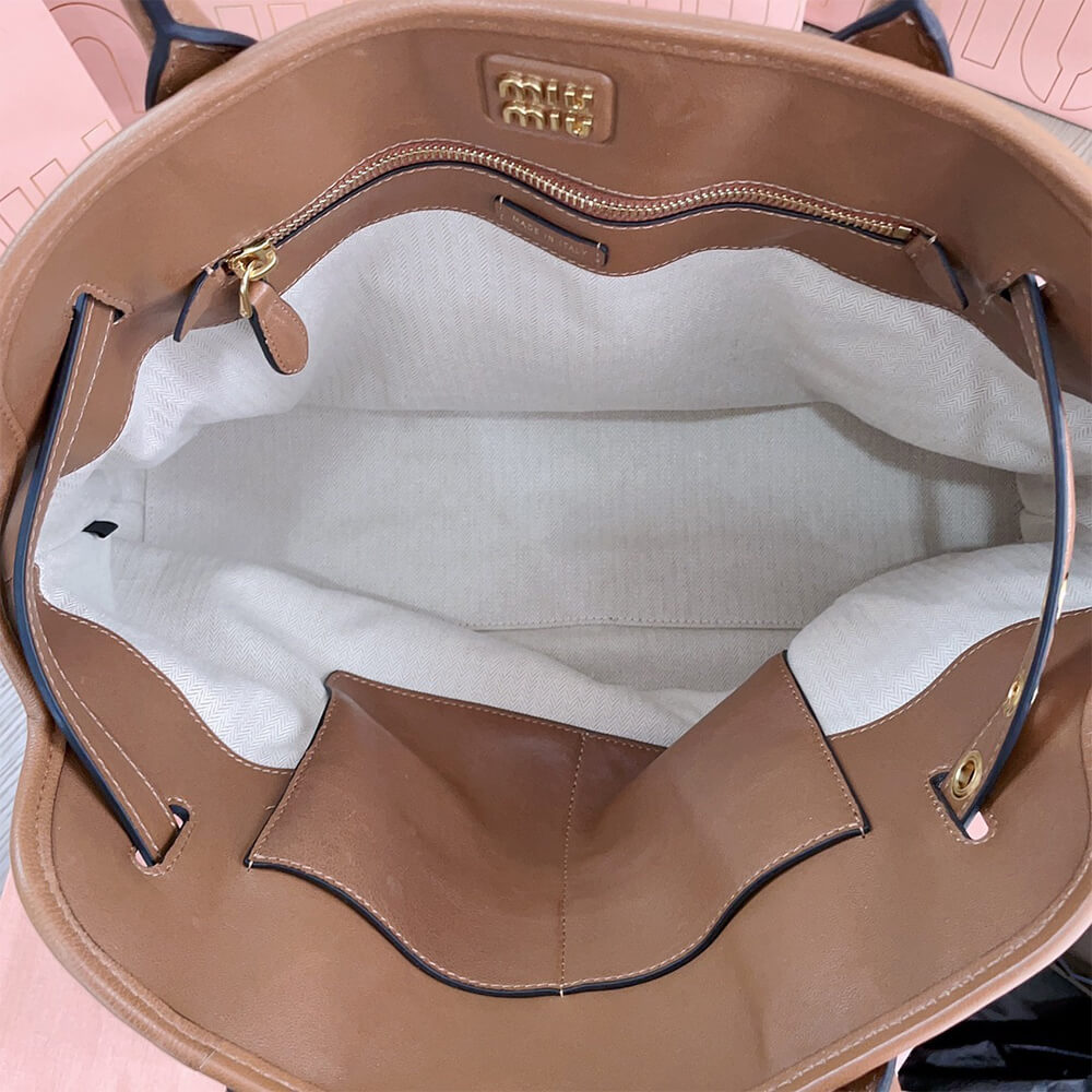MIUMIU Medium Aventure nappa leather bag(HIGH-END Grade) - Top Club