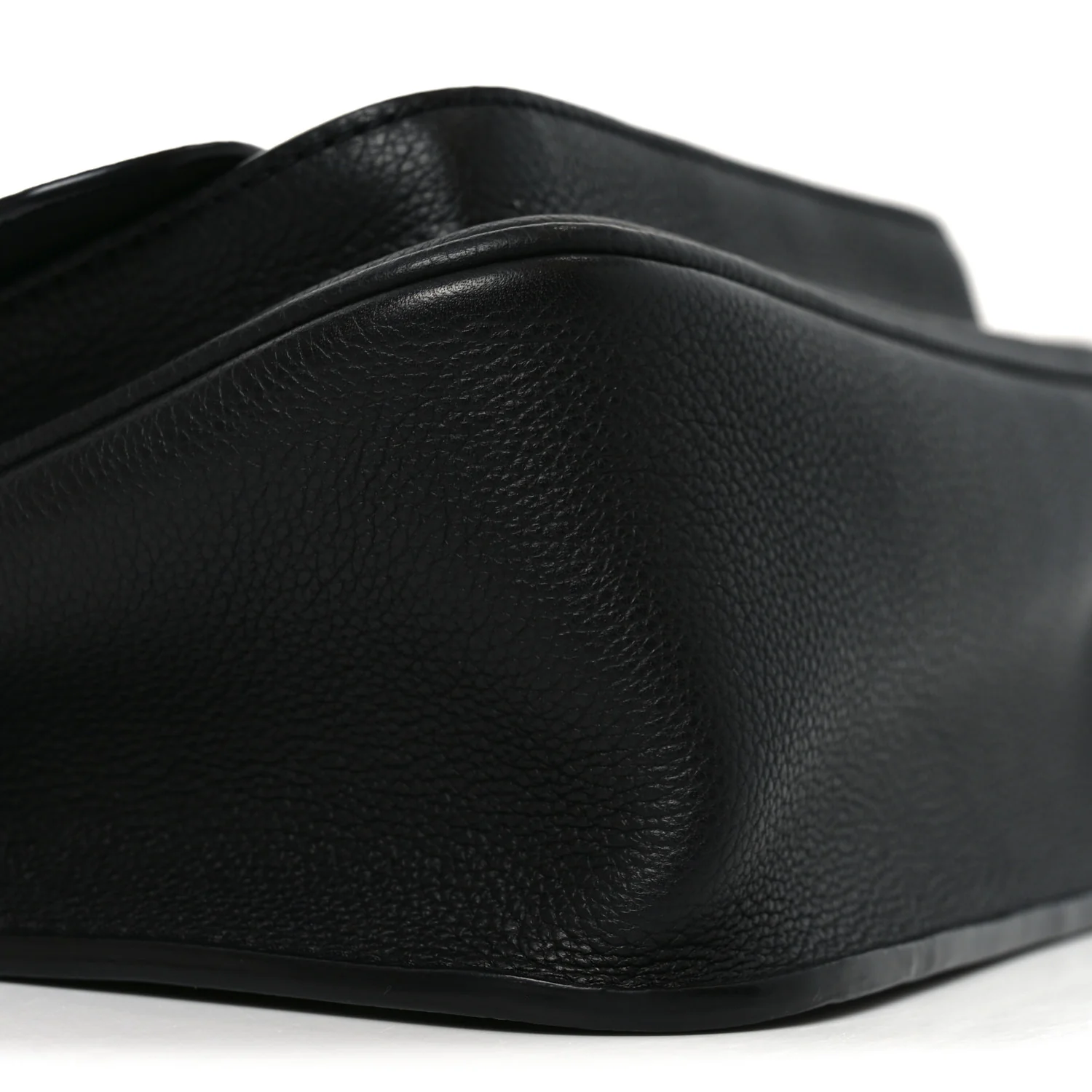 Grained Calfskin Lockme Chain Bag PM Black - Top Club