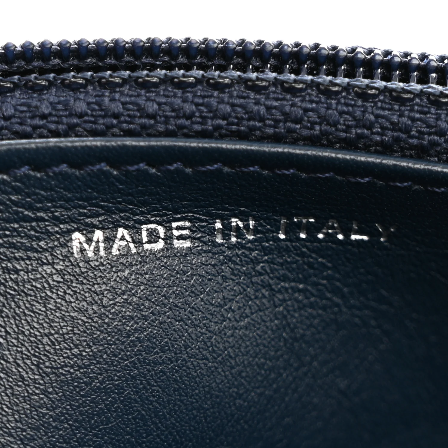 Caviar Timeless CC Wallet on Chain WOC Navy Blue - Top Club