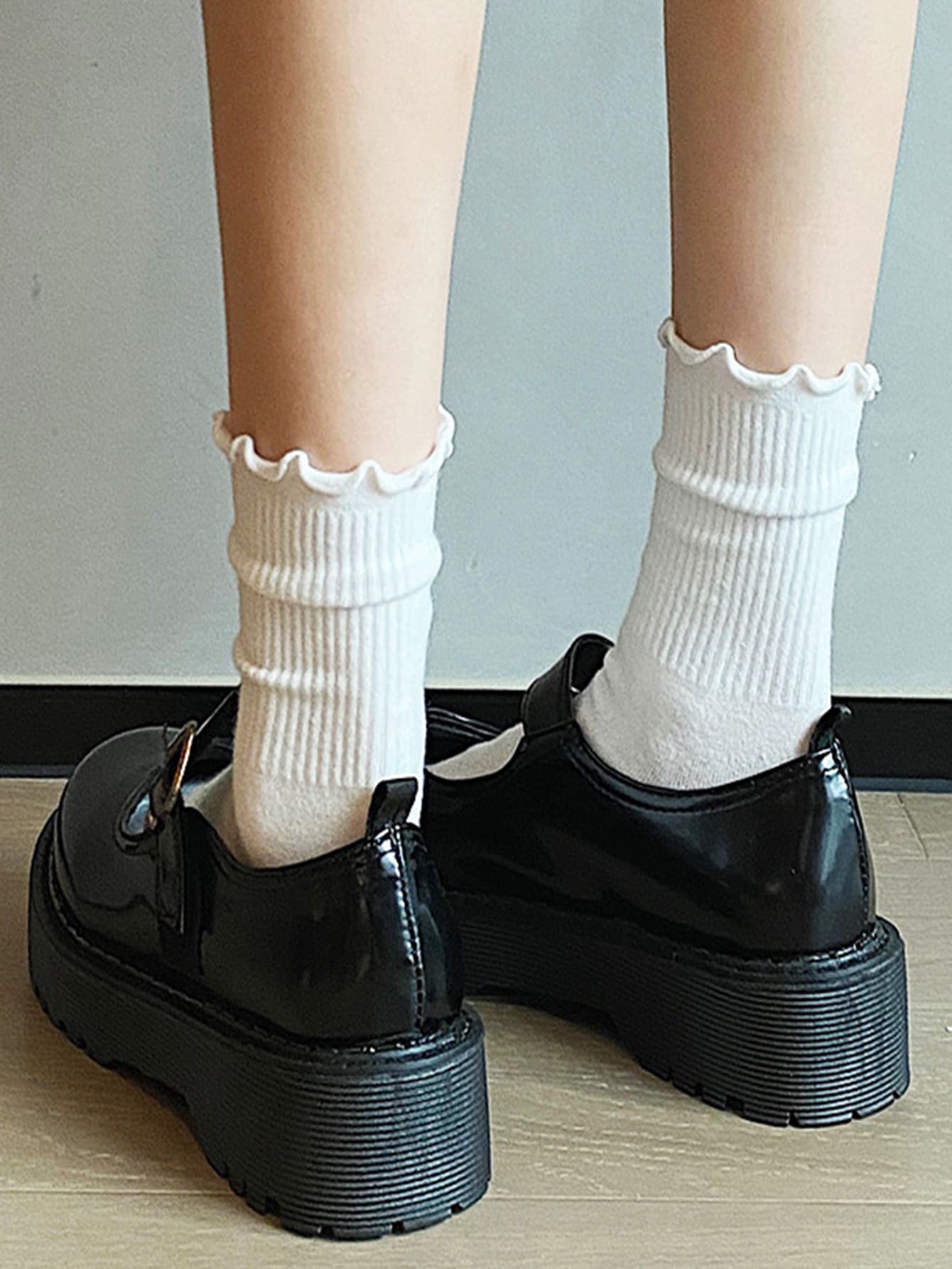 Solid Crew Socks