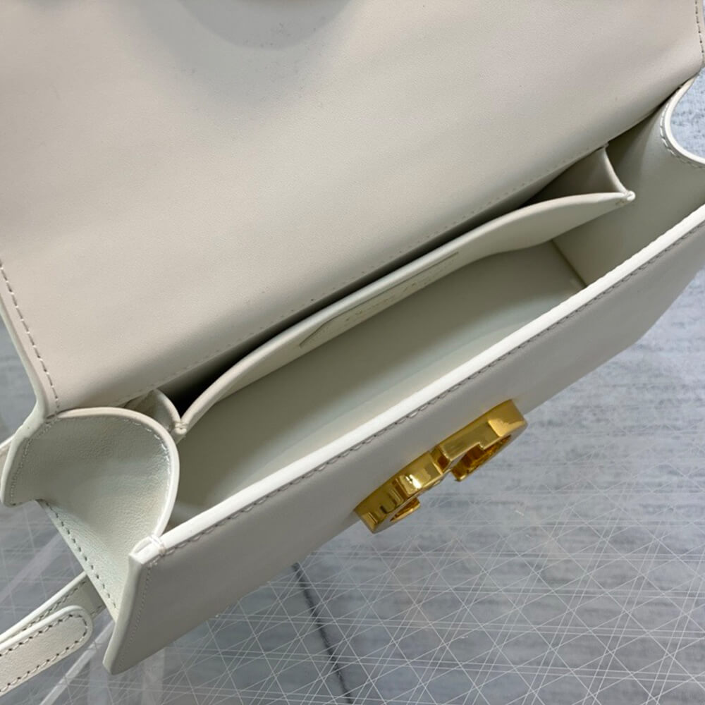 Dior 30 Montaigne East-West Bag with Chain - Top Club
