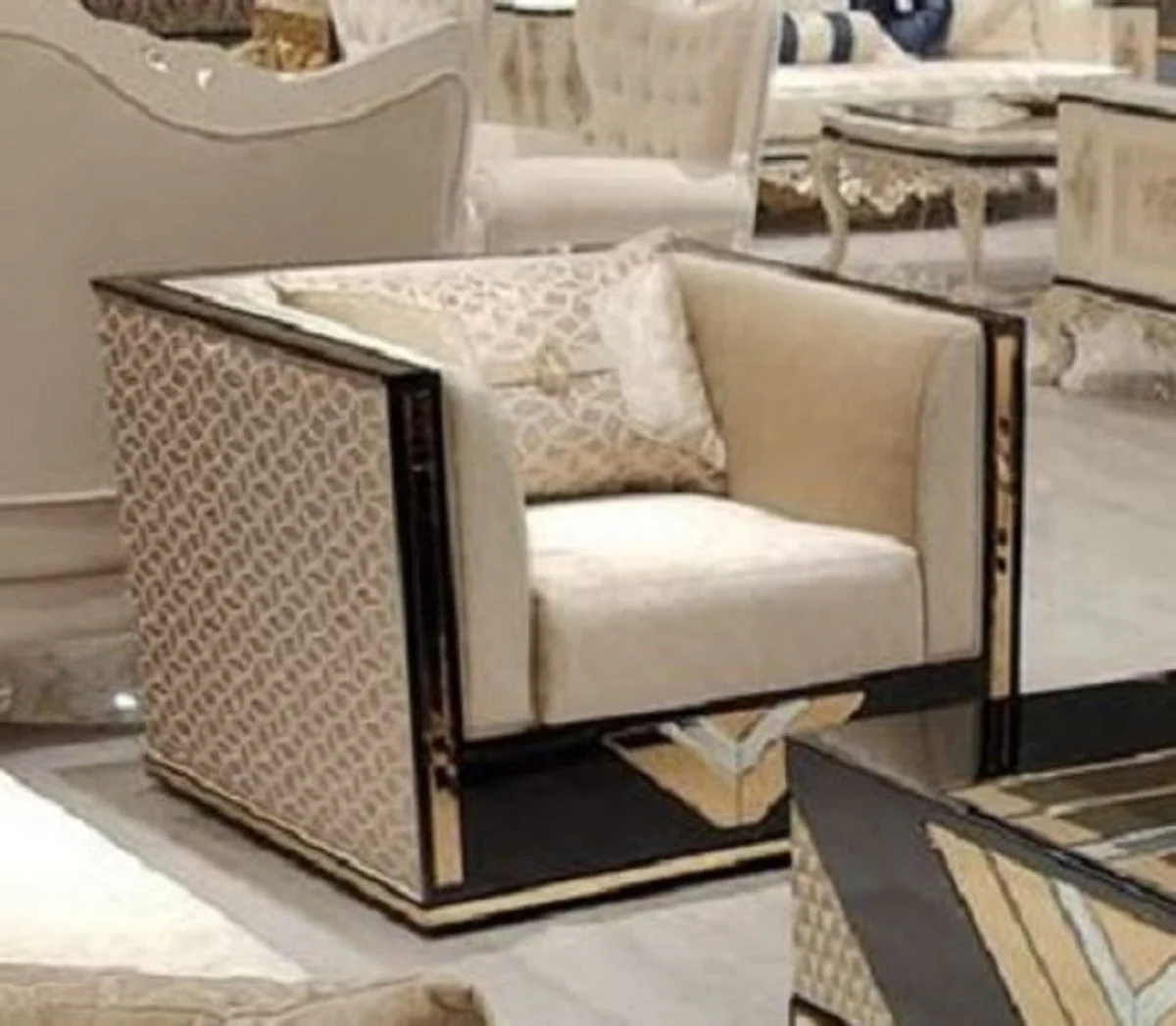 Luxury armchair gold / black - living room armchair - hotel armchair - living room furniture - hotel furniture - luxury furniture - living room furnishings - luxury furnishings