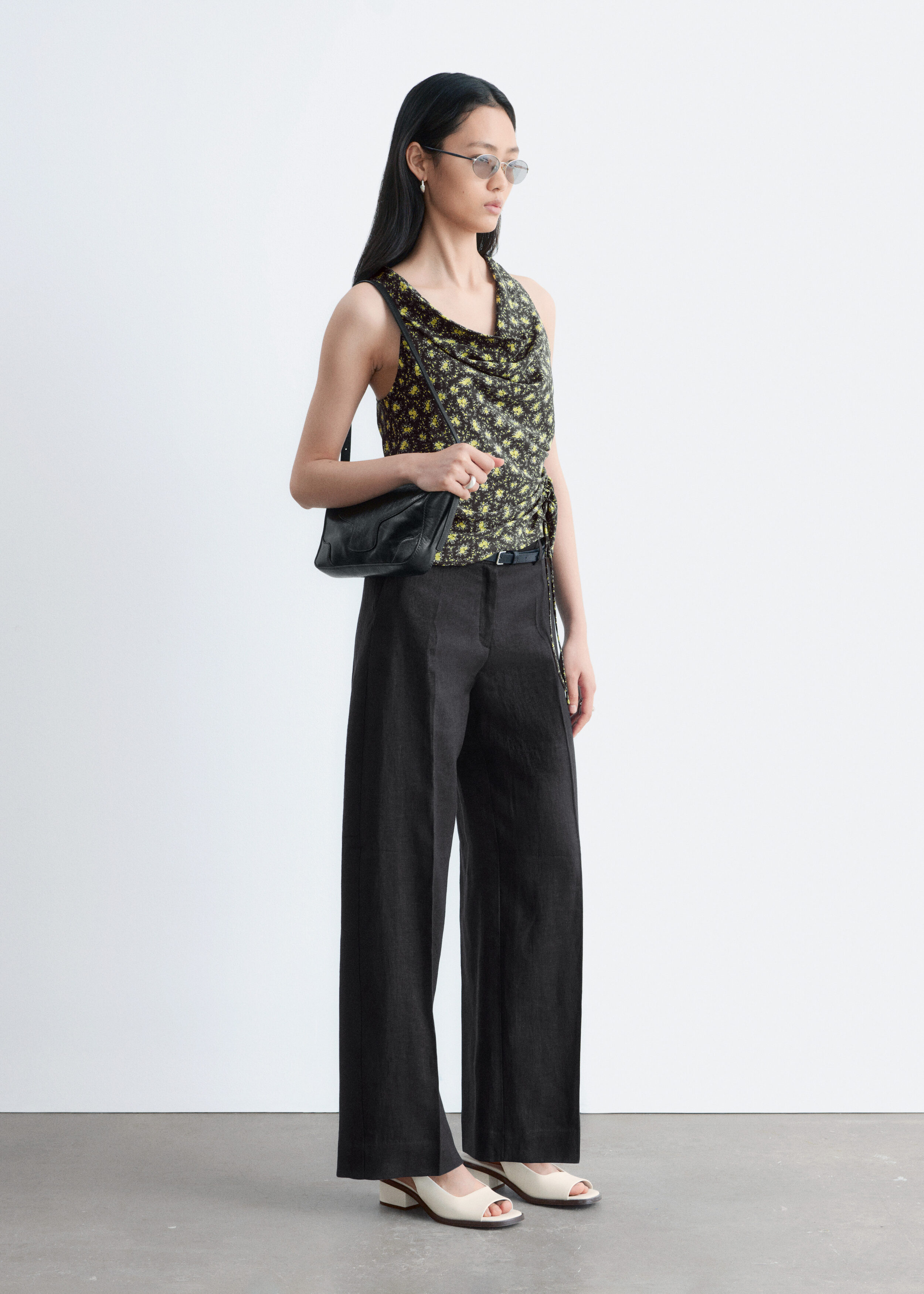 & Other Stories TAILORED LINEN TROUSERS