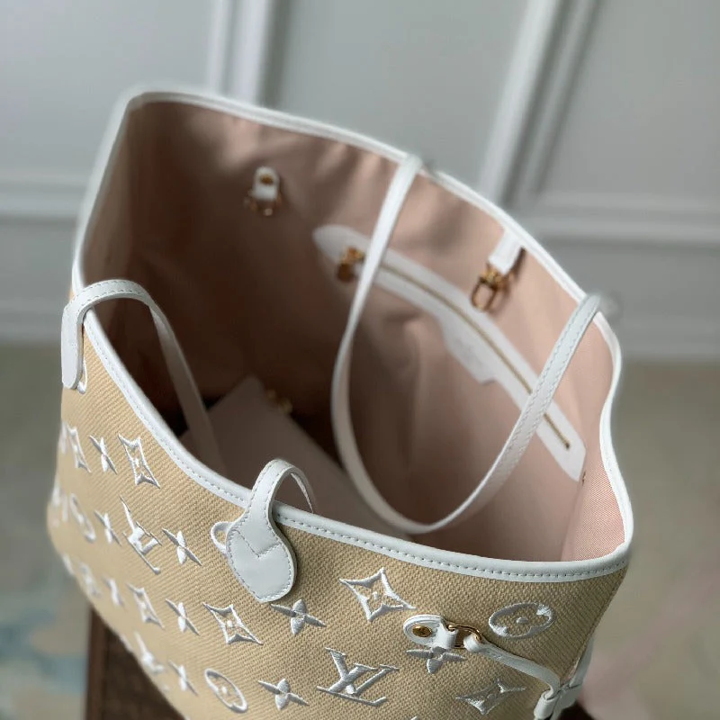 LV Louis Vuitton Neverfull Monogram Bag - Top Club