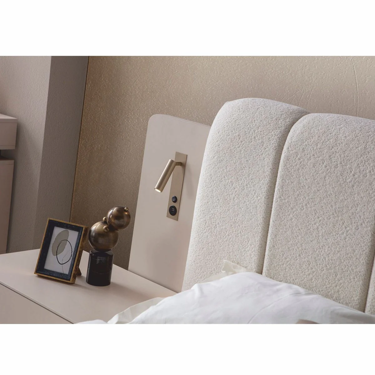 Luxury bedroom set white / gray - 1 double bed & 2 bedside tables