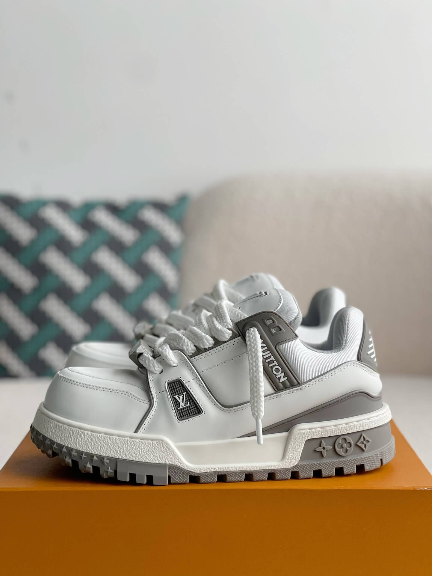 Louis Vuitton LV Trainer Grey White Maxi Sneaker - Sneaker Replica Workshop