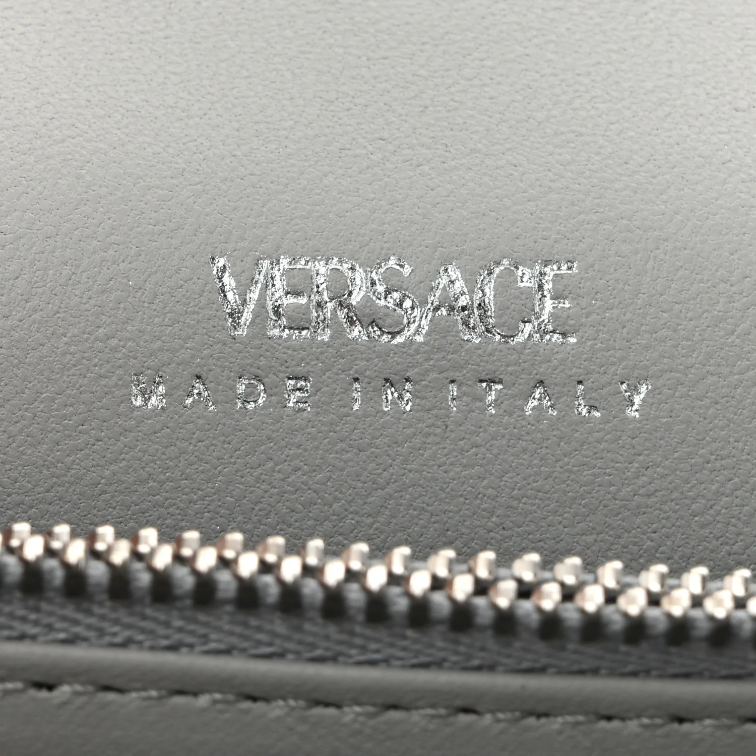 Metallic Crocodile Embossed Calfskin Greca Goddess Wallet On Chain Silver - Top Club