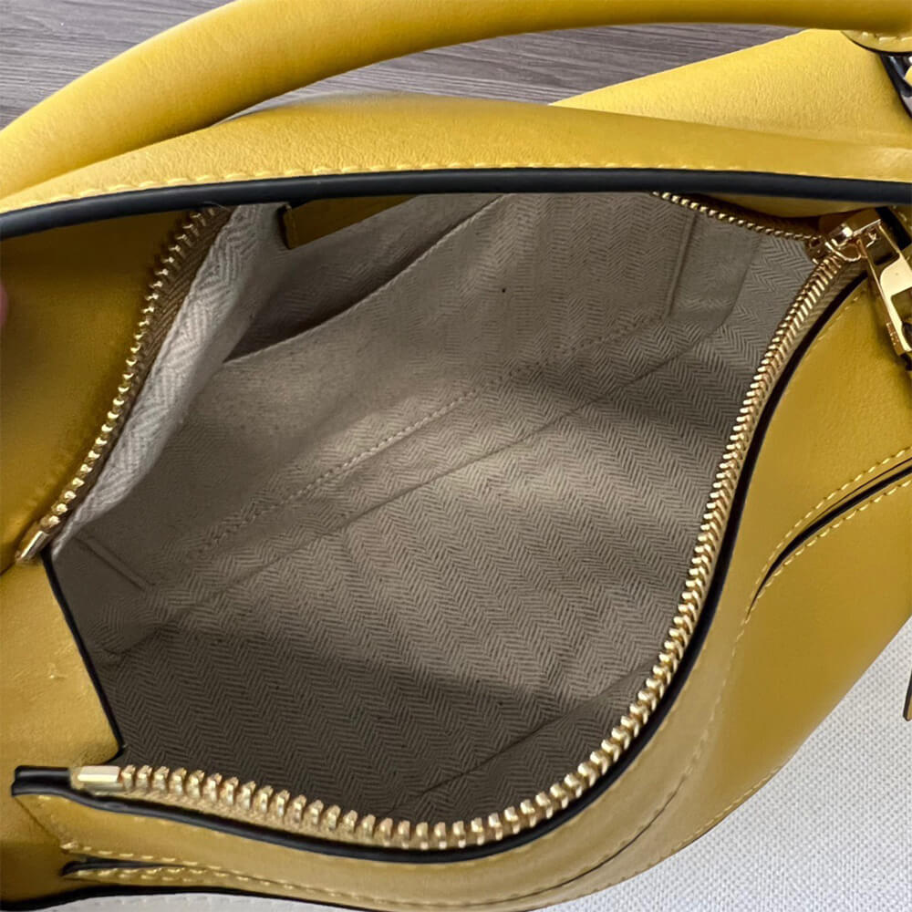 LOEWE Small Puzzle Bag - Top Club
