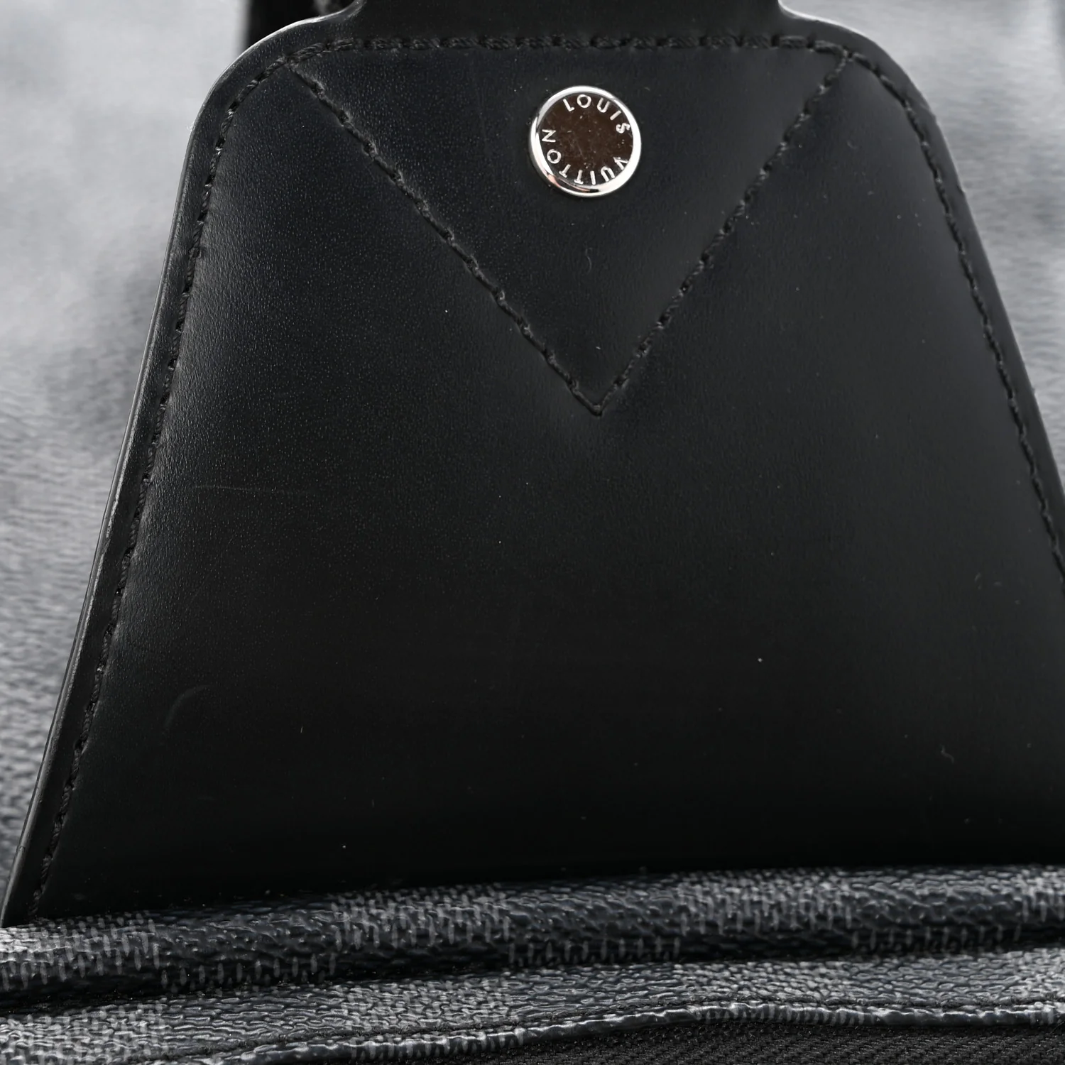 Damier Graphite Avenue Sling Backpack - Top Club