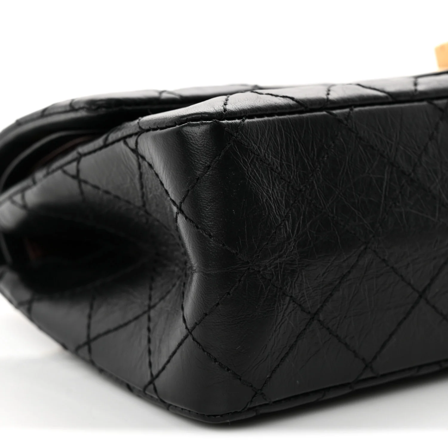 Aged Calfskin Quilted 2.55 Reissue 225 Flap Black - Top Club