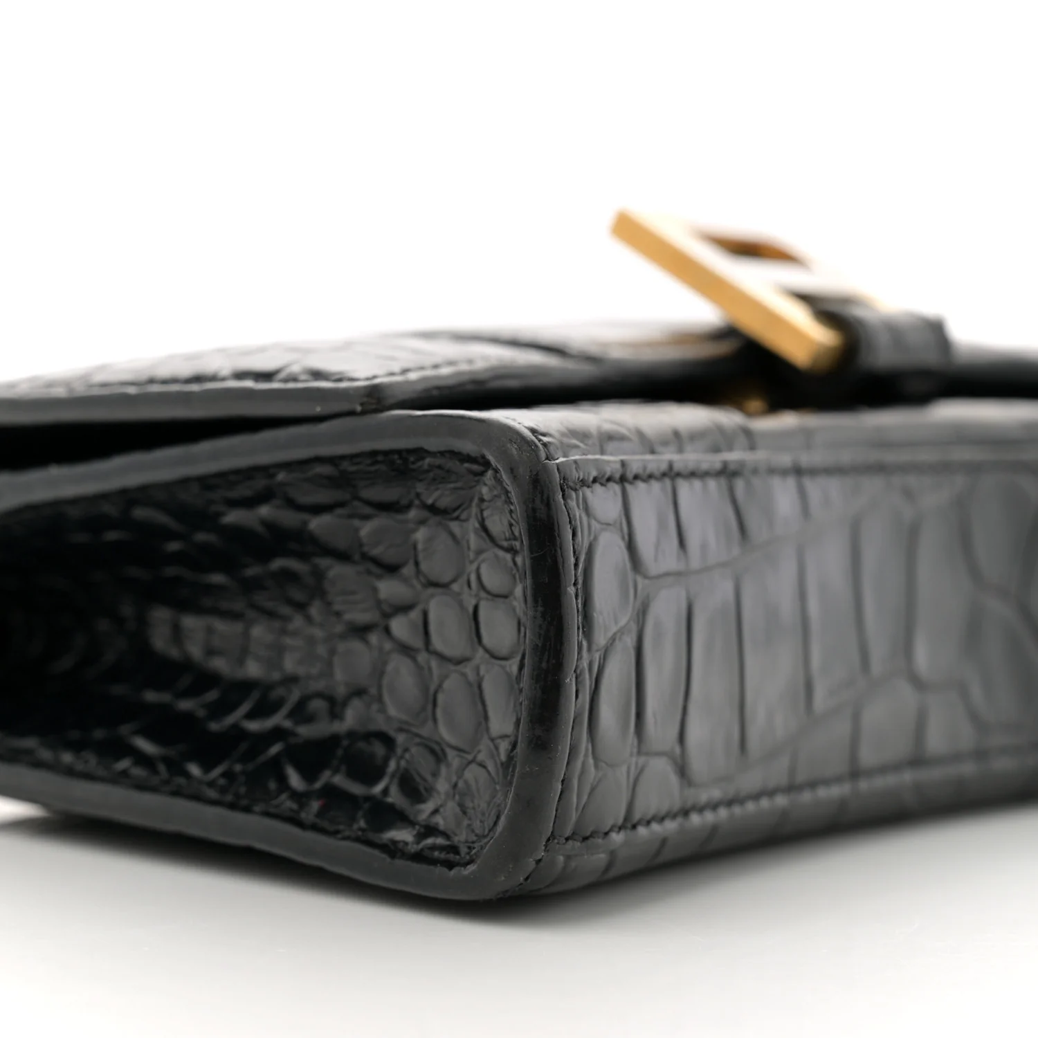 Shiny Calfskin Crocodile Embossed Hourglass Chain Bag Black - Top Club