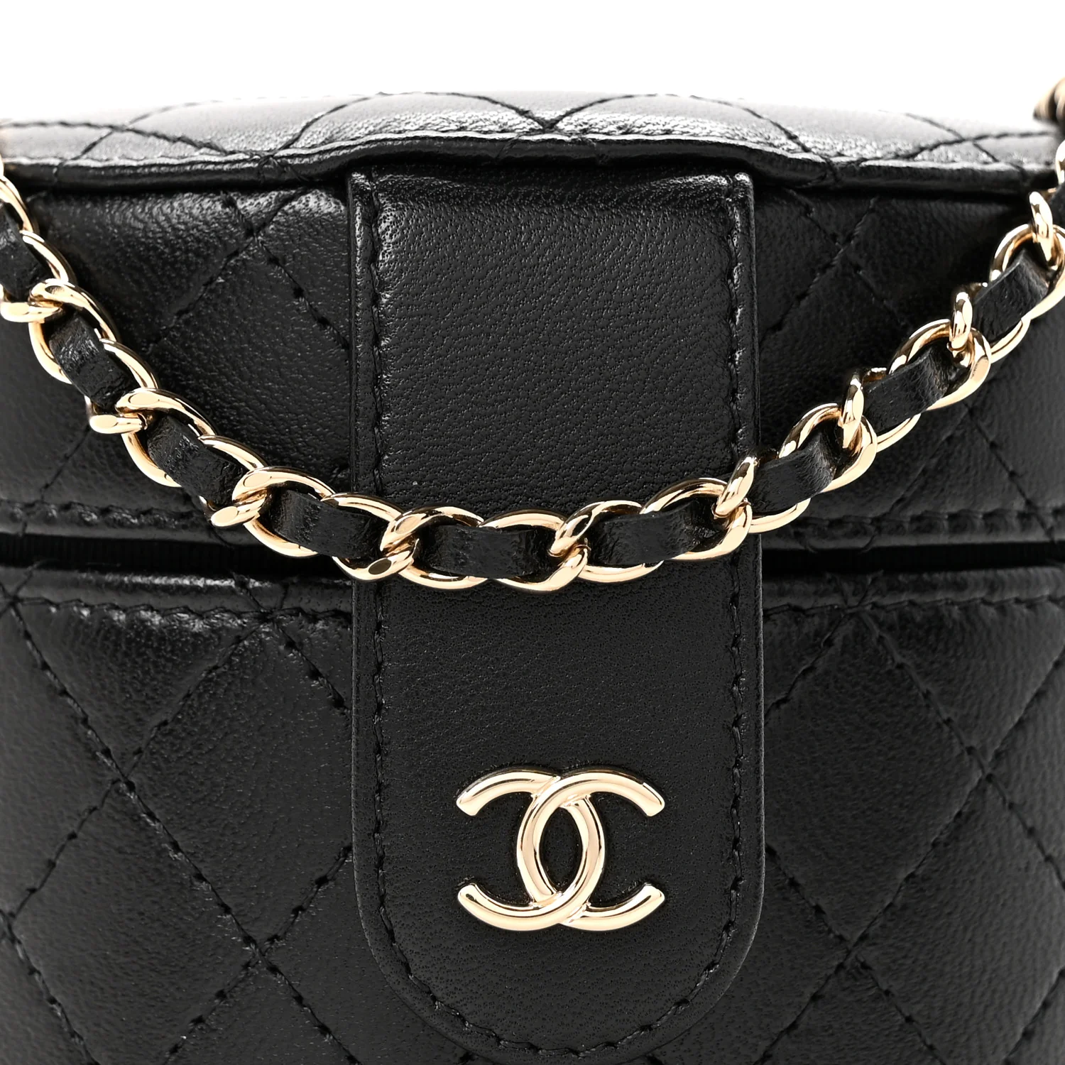 Lambskin Quilted Mini Round Vanity Case With Chain Black - Top Club