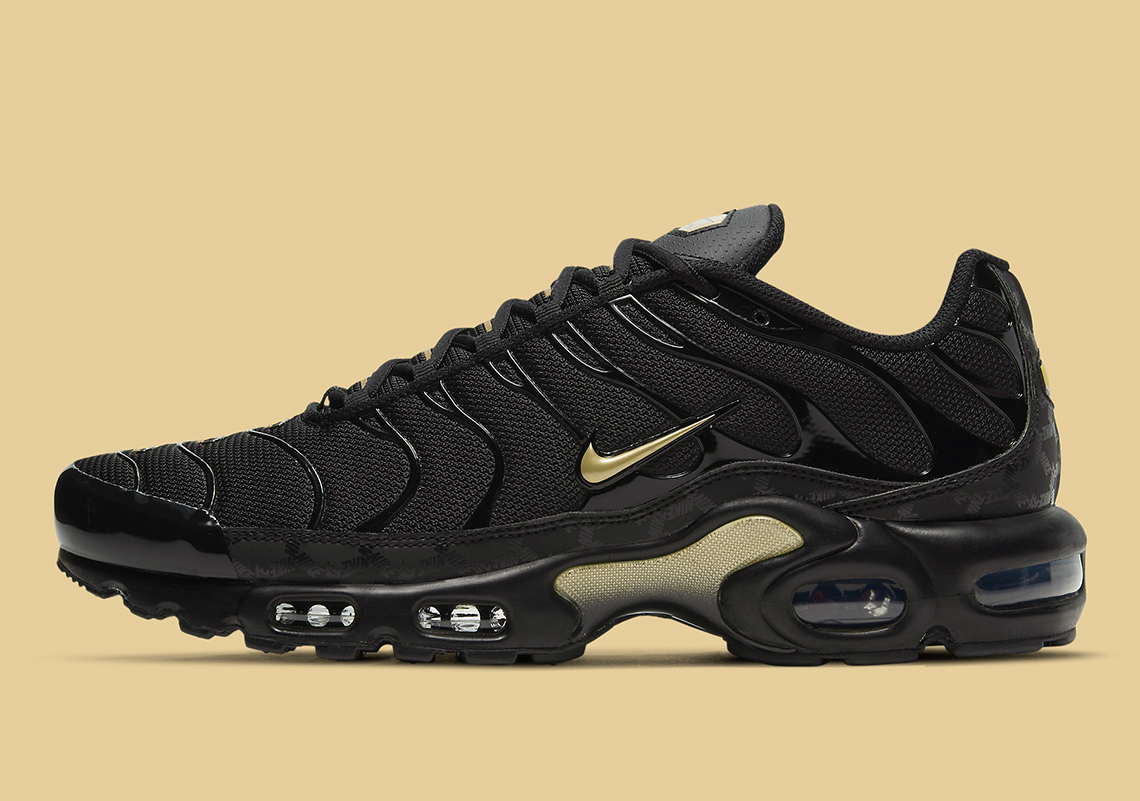 Air Max Plus  Black Metallic Gold  DC4118-001 - Sneaker Replica Workshop
