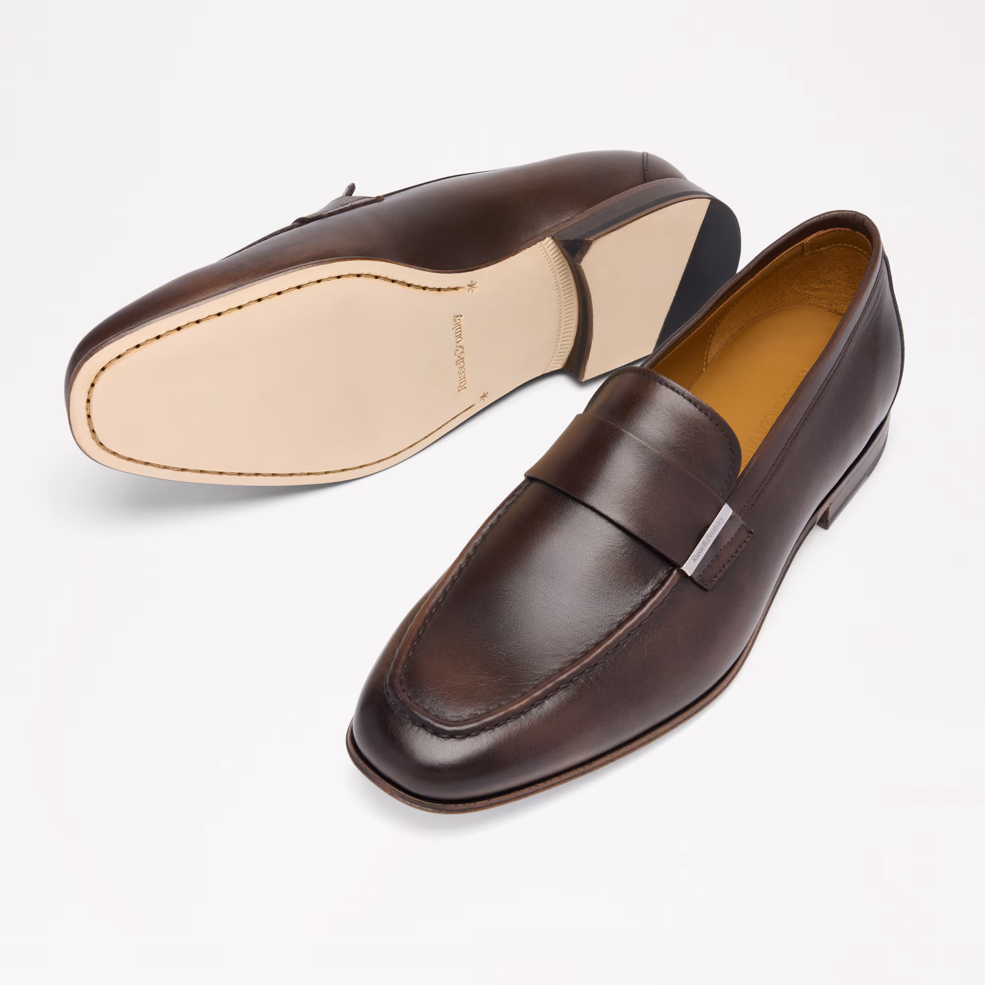 Bellagio HardwareMetal Plate Formal Loafer