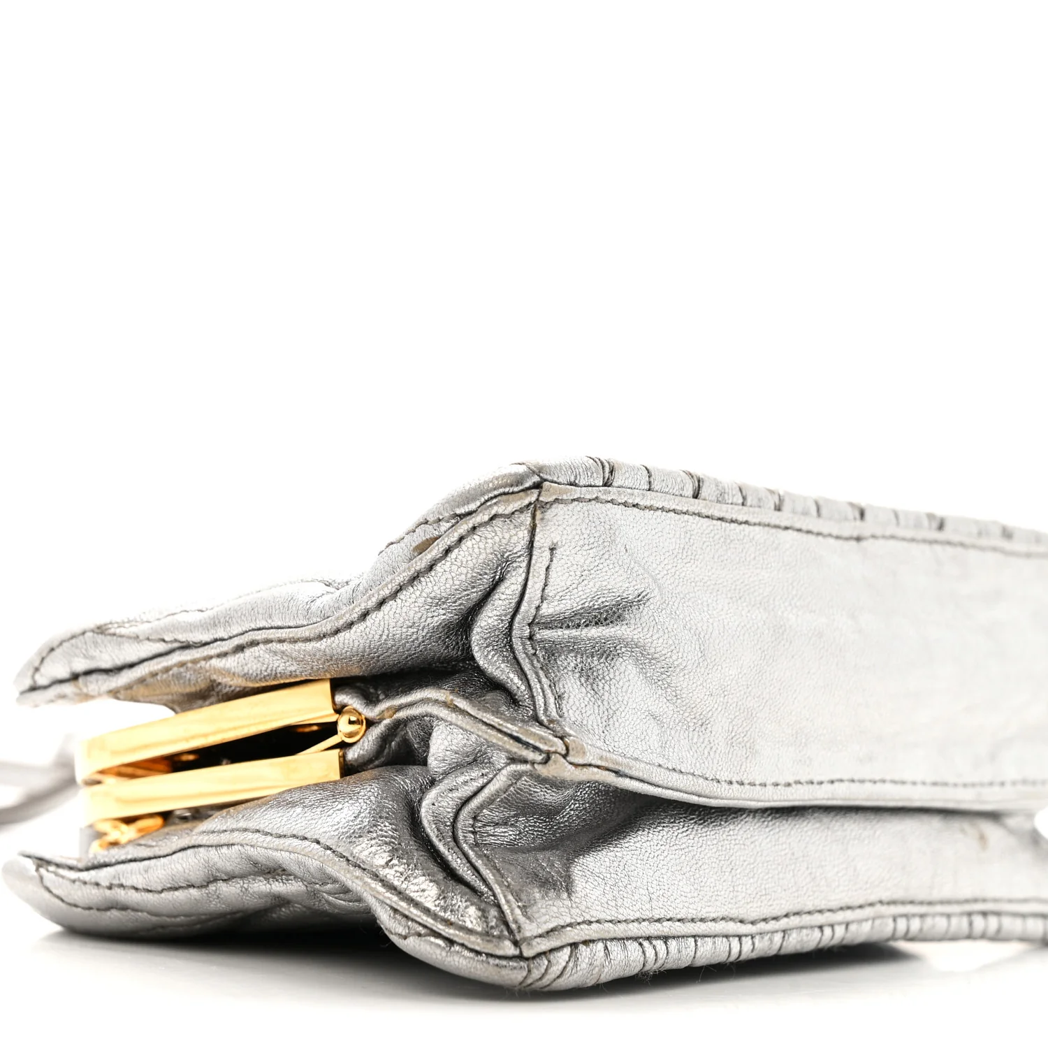 Metallic Matelasse Lux Mini Crossbody Tote Cromo - Top Club