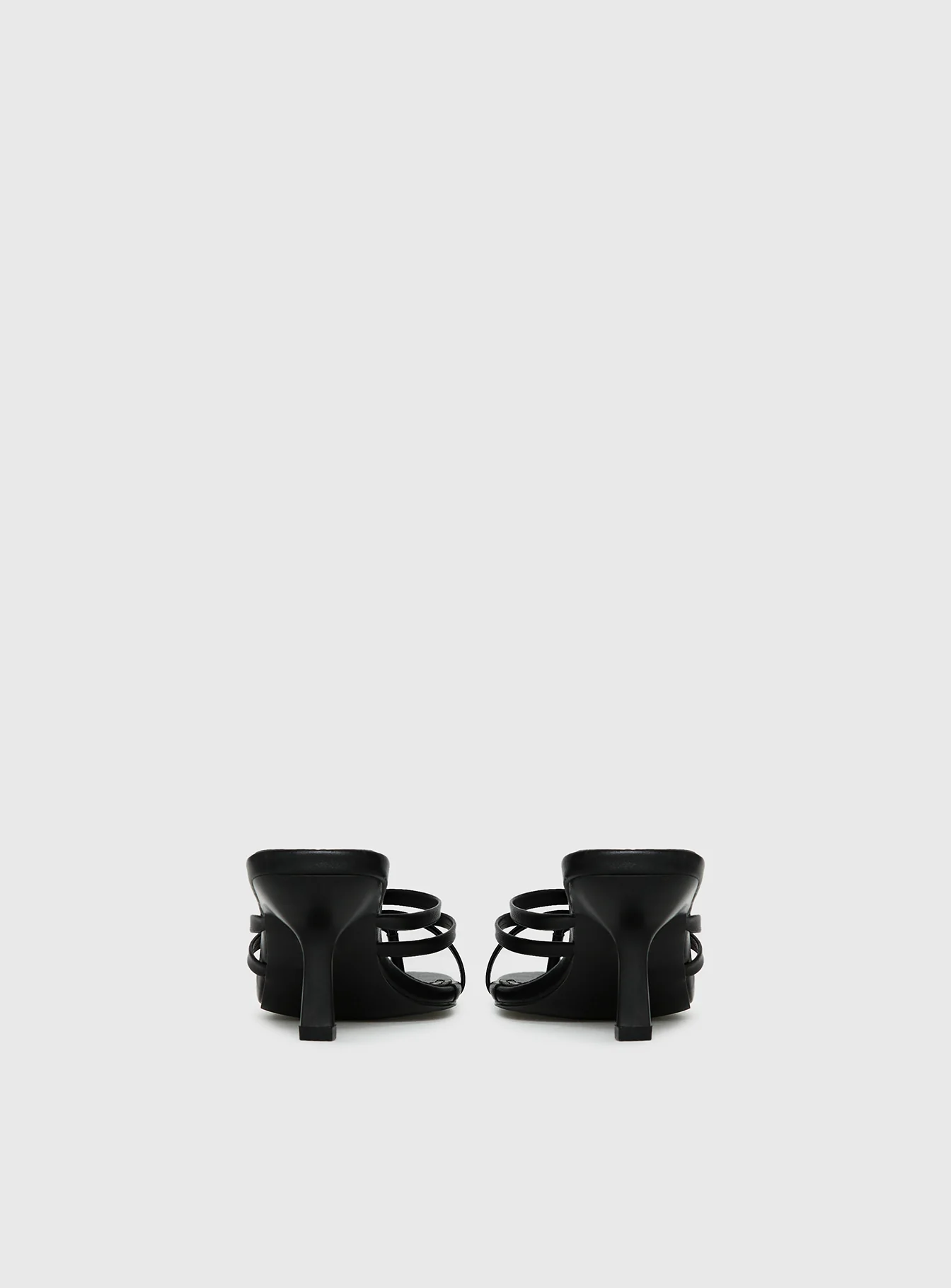 Goalie Heels Black