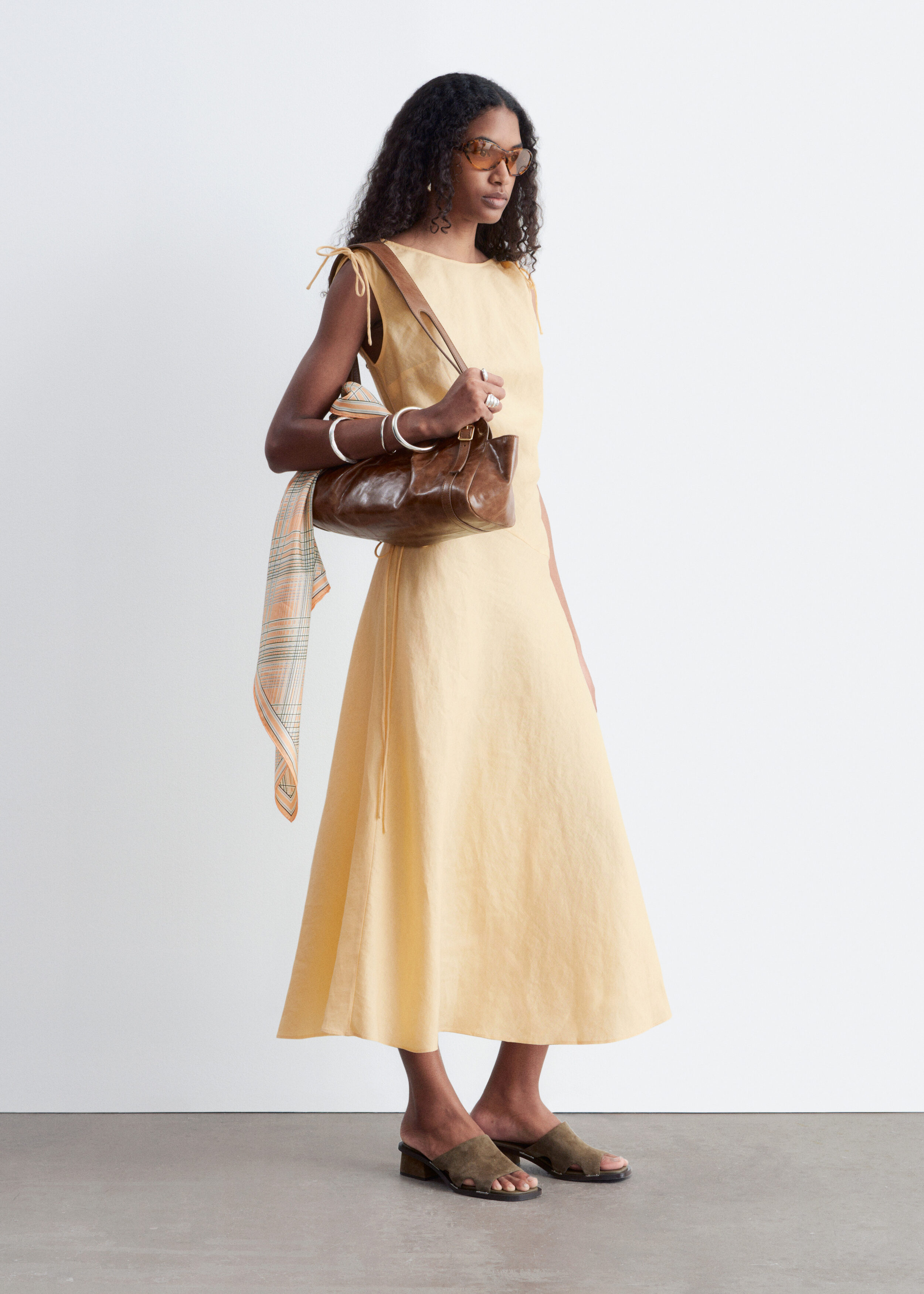 & Other Stories FLARED LINEN MIDI DRESS