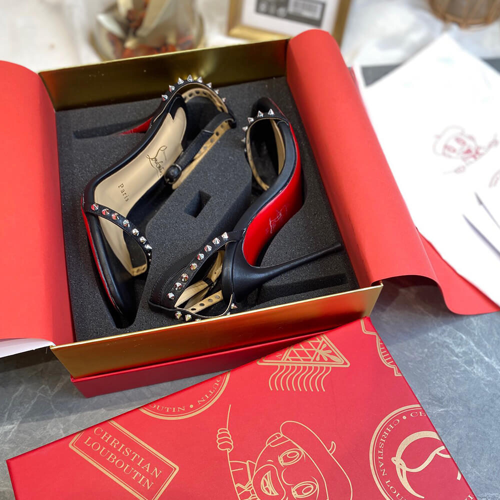 Christian Louboutin SO ME - Top Club