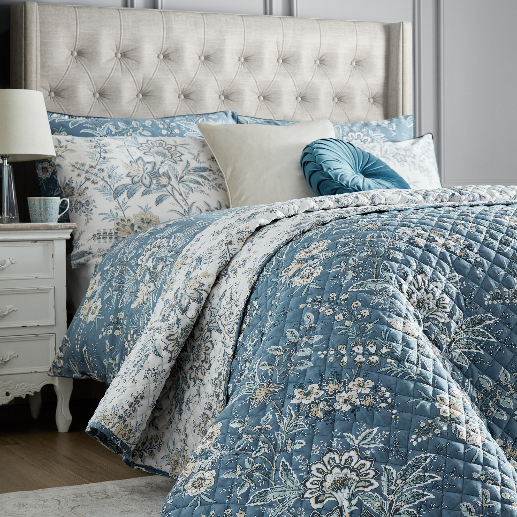 Bedsprei gewatteerde Marlbrook 235x235 cm