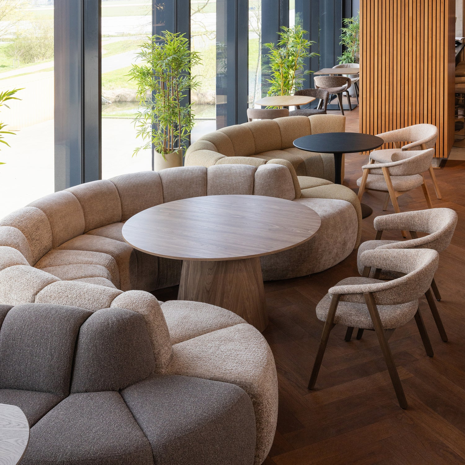 Mojo eetbank hoek met rugleuning boucle geel/bruin melange