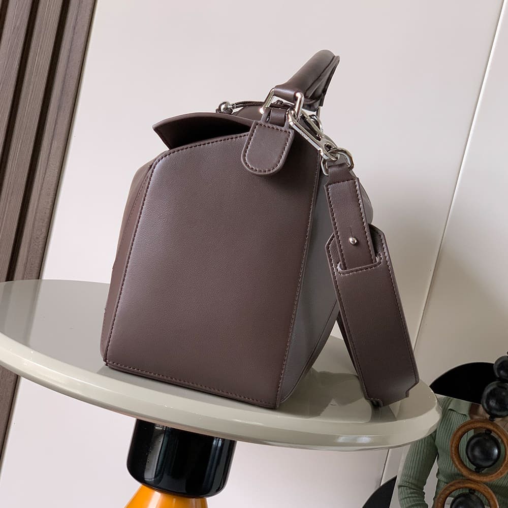 Loewe Large Featherlight Puzzle bag in nappa lambskin(HIGH-END GRADE) - Top Club