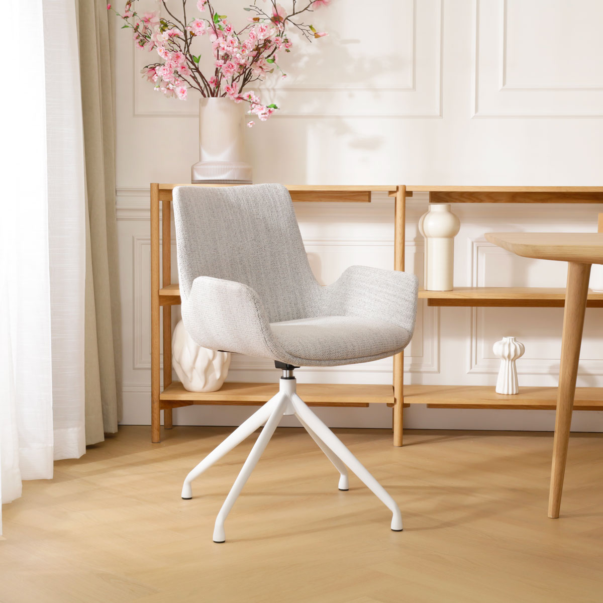Eetkamerstoel Nola-Eef grijs beige gemêleerd draaibaar - wit