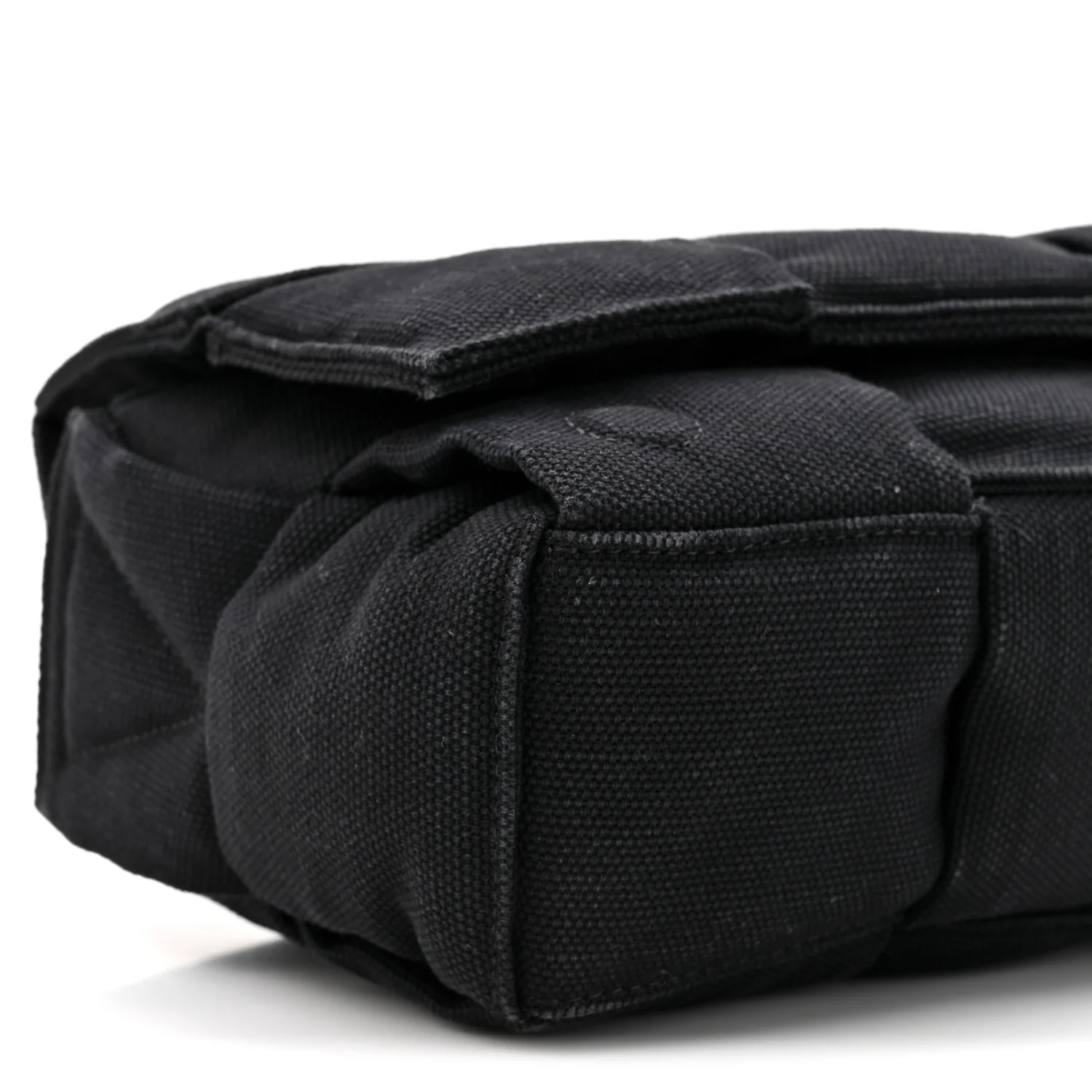Denim Maxi Intrecciato Padded Tech Cassette Bag Black - Top Club