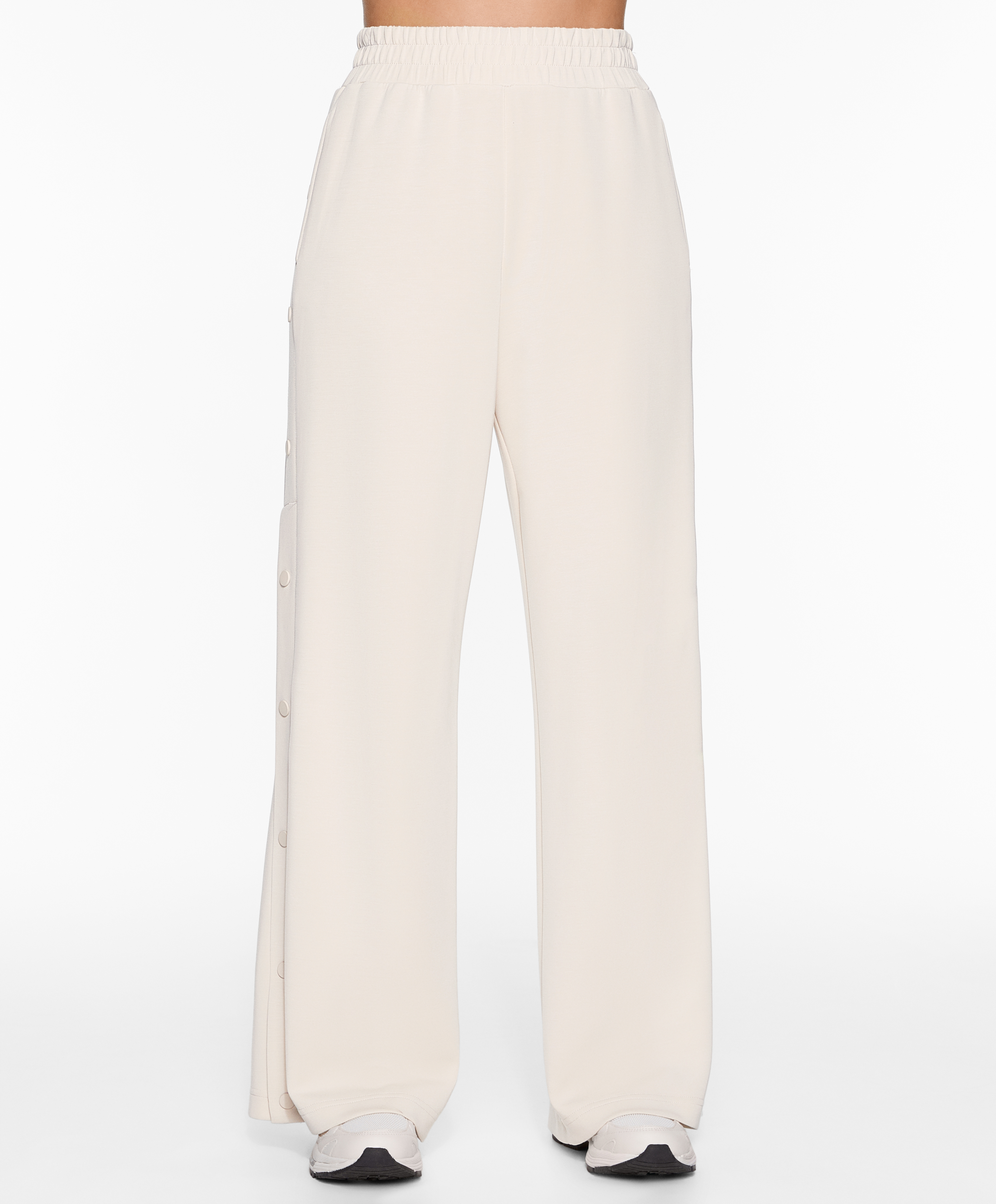OYSHO Soft-touch wide, straight-leg trousers with modal and buttons