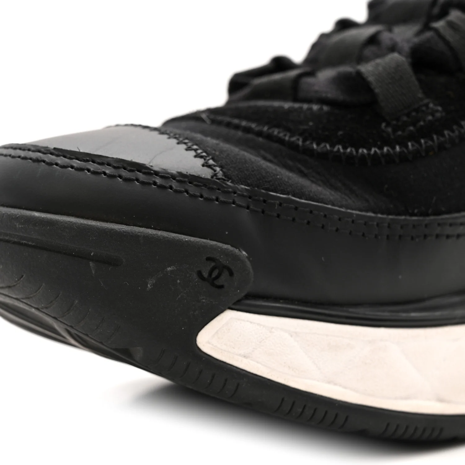 Velvet Calfskin Mixed Fibers CC Sneakers 38 Black - Top Club