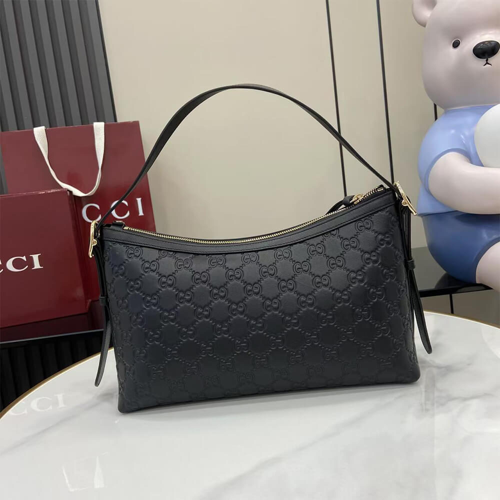 GG Emblem medium shoulder bag - Top Club