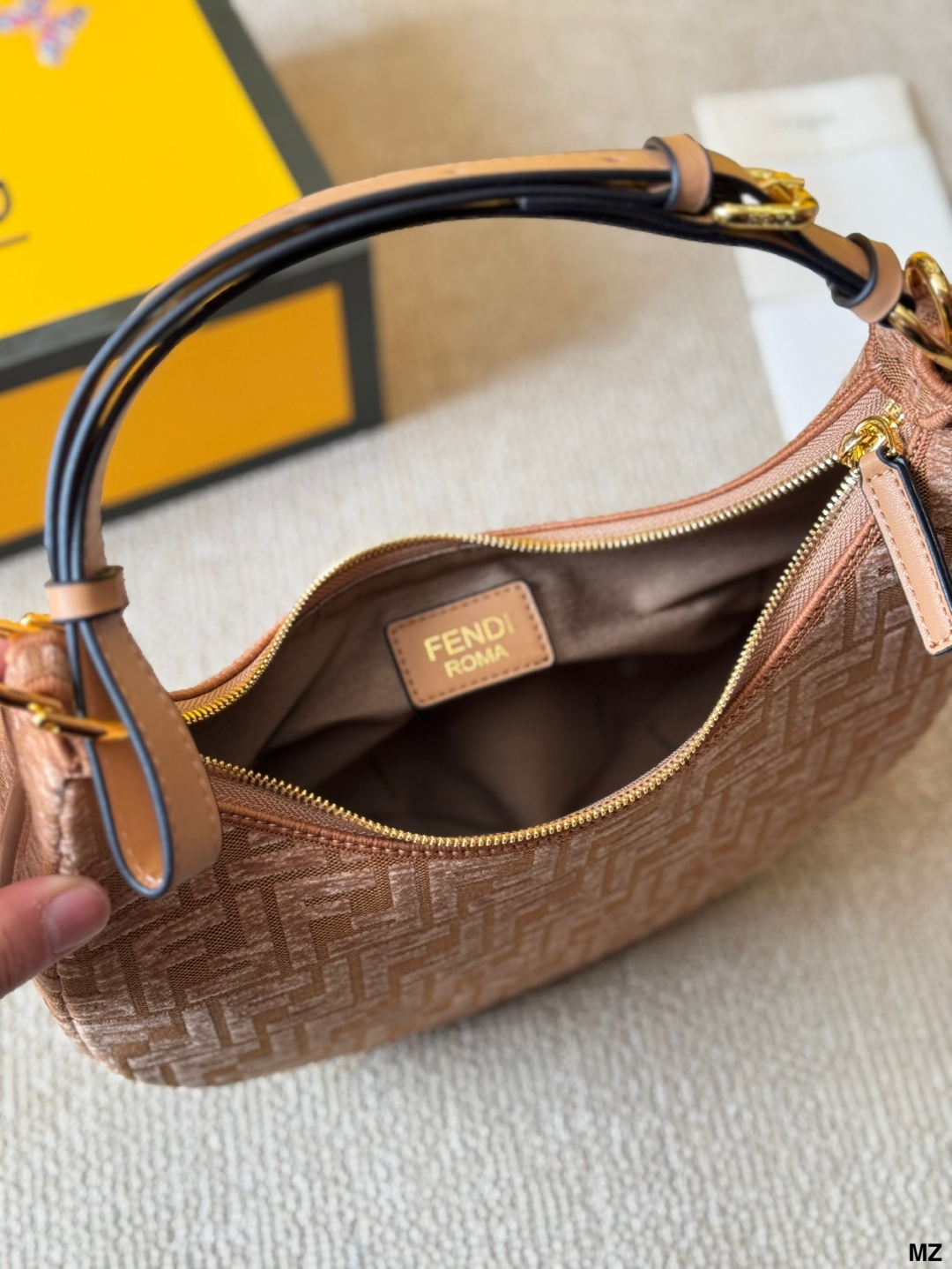 Fen 2025 new arrival graphy moon bag 002 size:30 * 16cm - Top Club