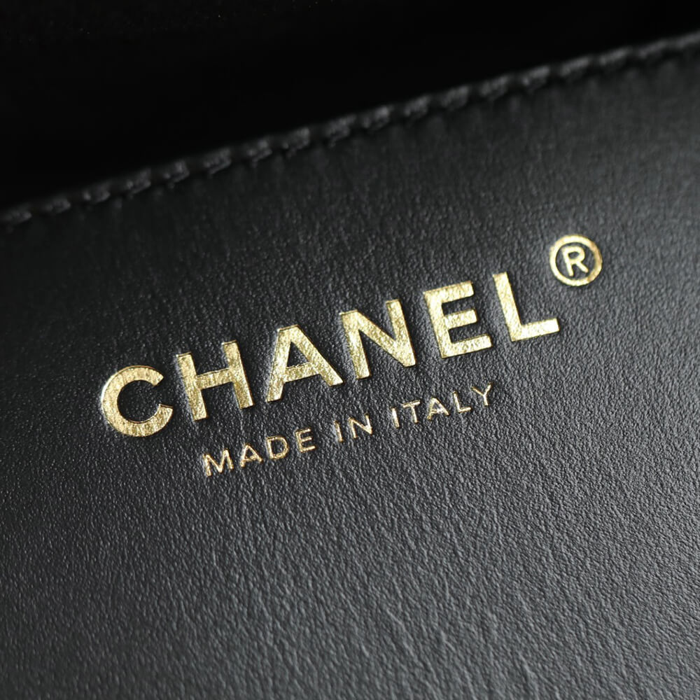 CHANEL 25 Medium Handbag(tax-free Grade) - Top Club