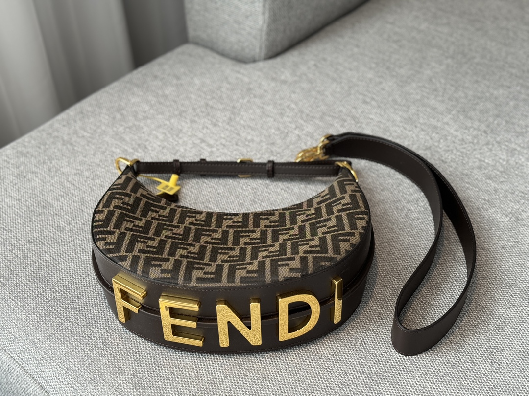 Fen new arrival bag size??28*16cm - Top Club