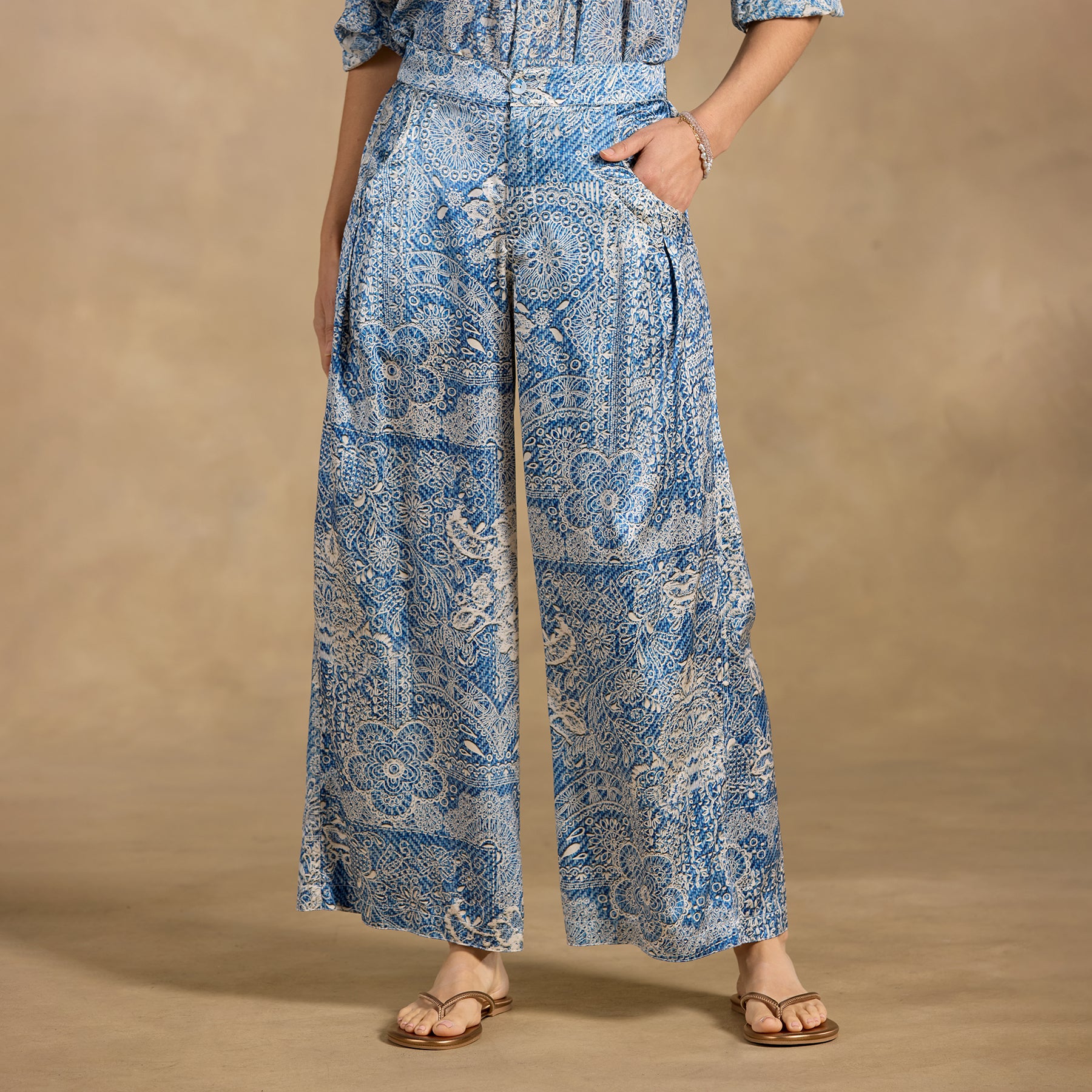 Lauchlan Printed Pants - Sundance Living
