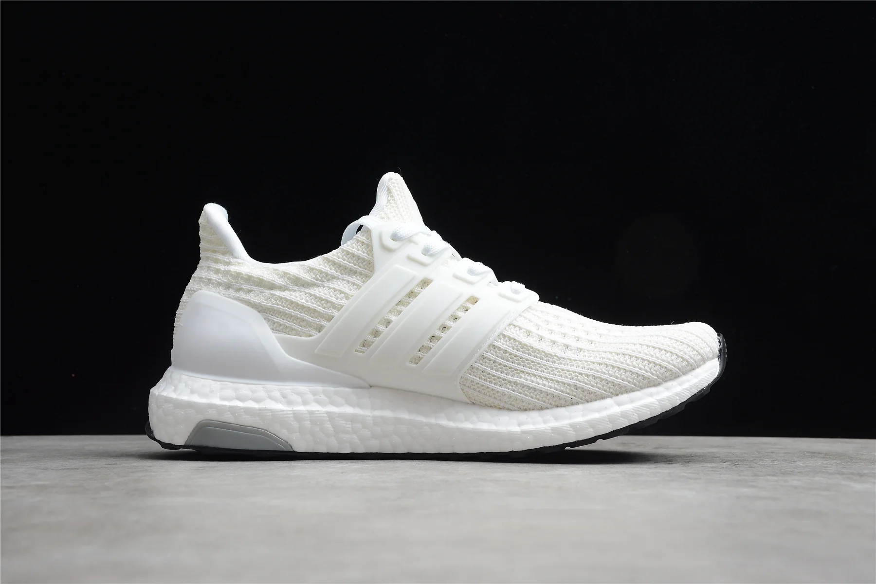 adidas UltraBOOST 4.0 Continental 